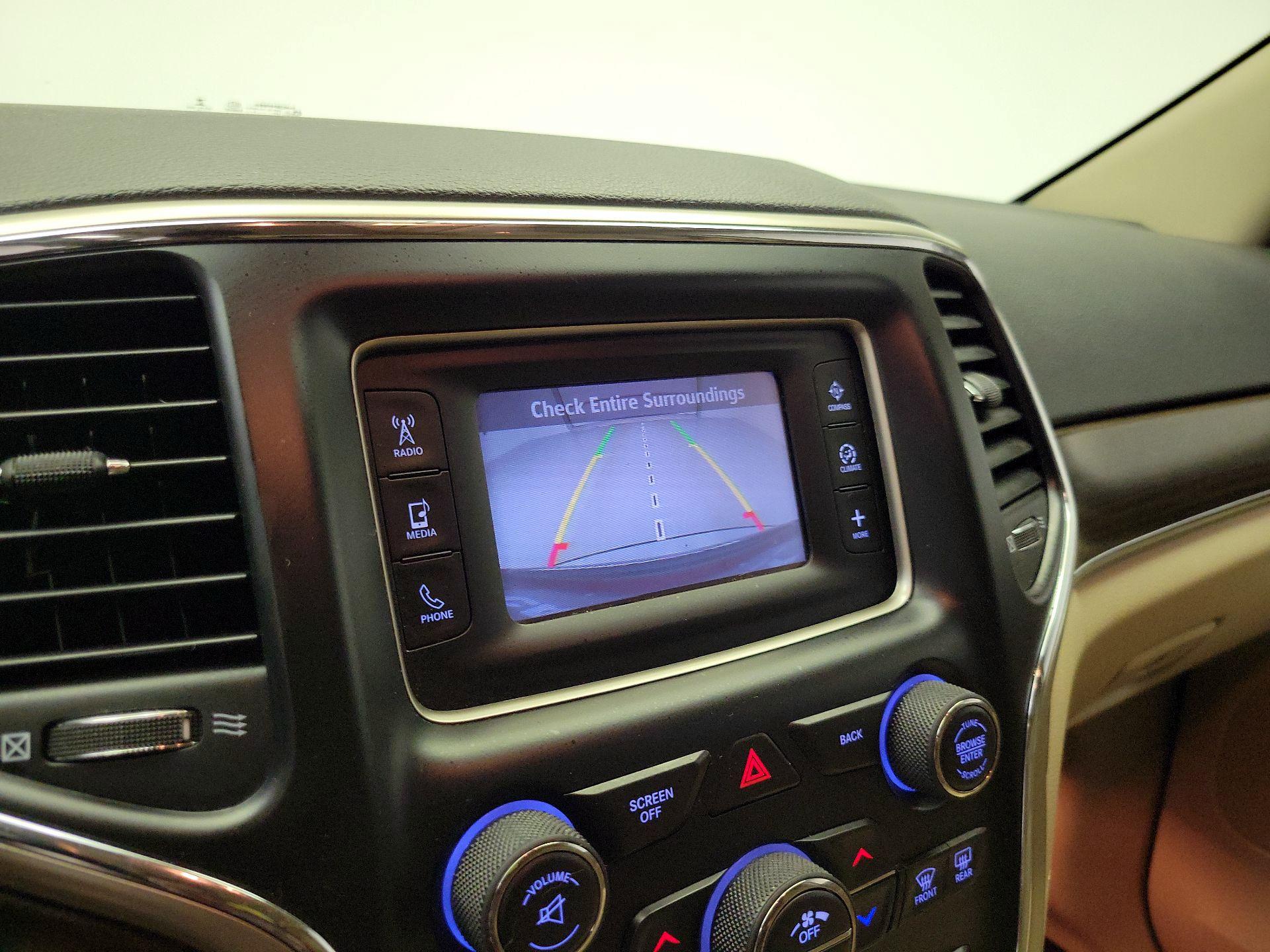 Thumbnail: 2014 Jeep Grand Cherokee - 14