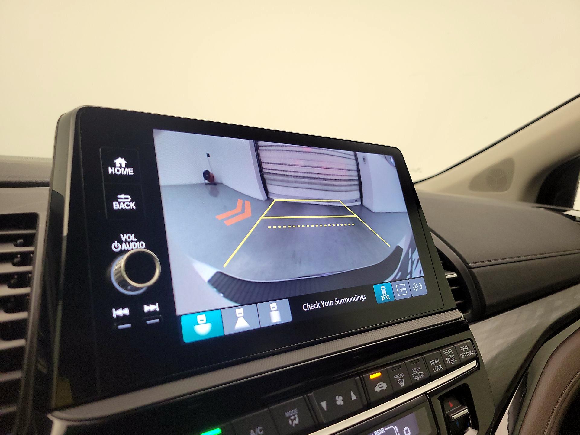 Thumbnail: 2025 Honda Odyssey - 15