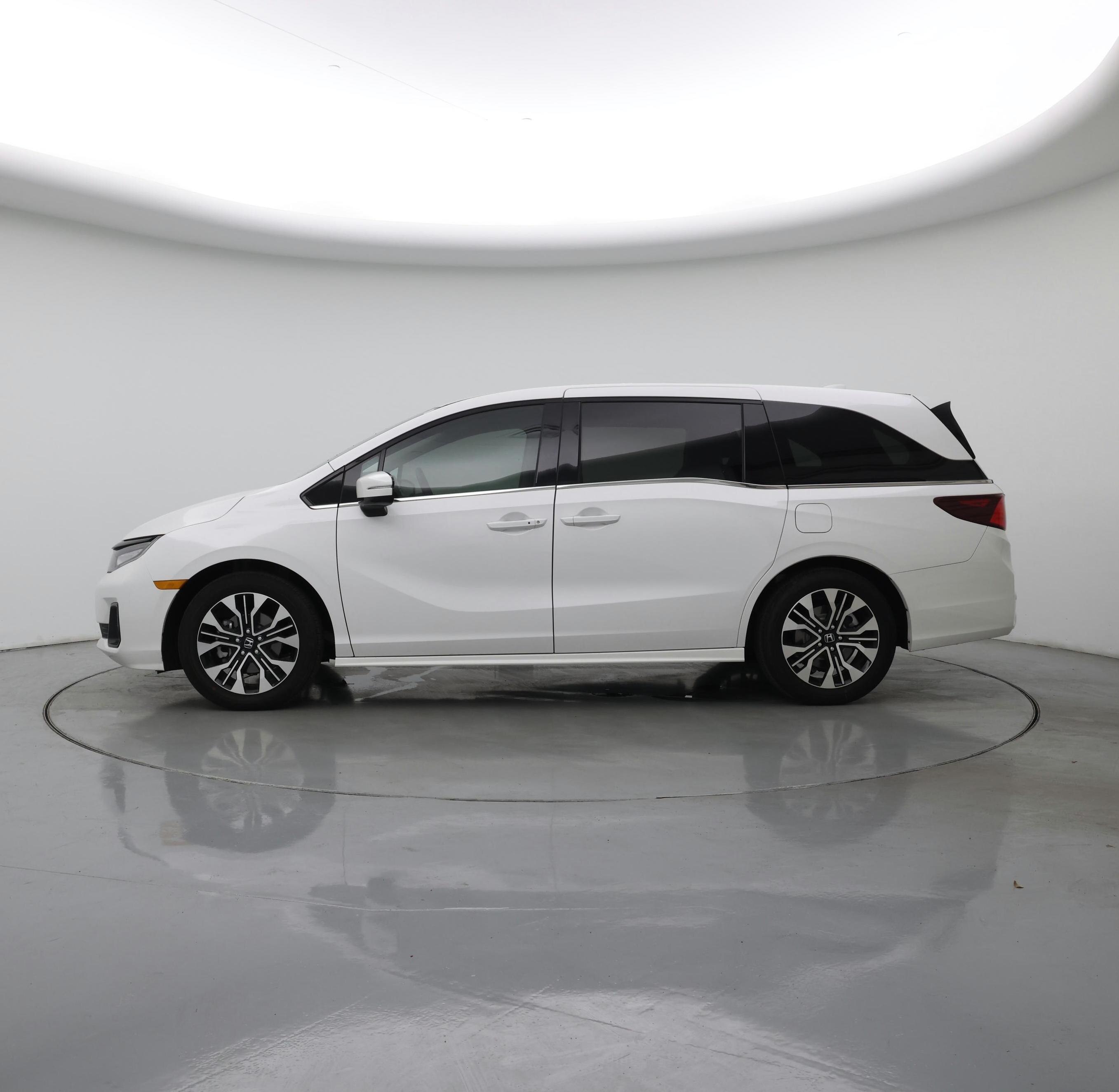 Thumbnail: 2025 Honda Odyssey - 3