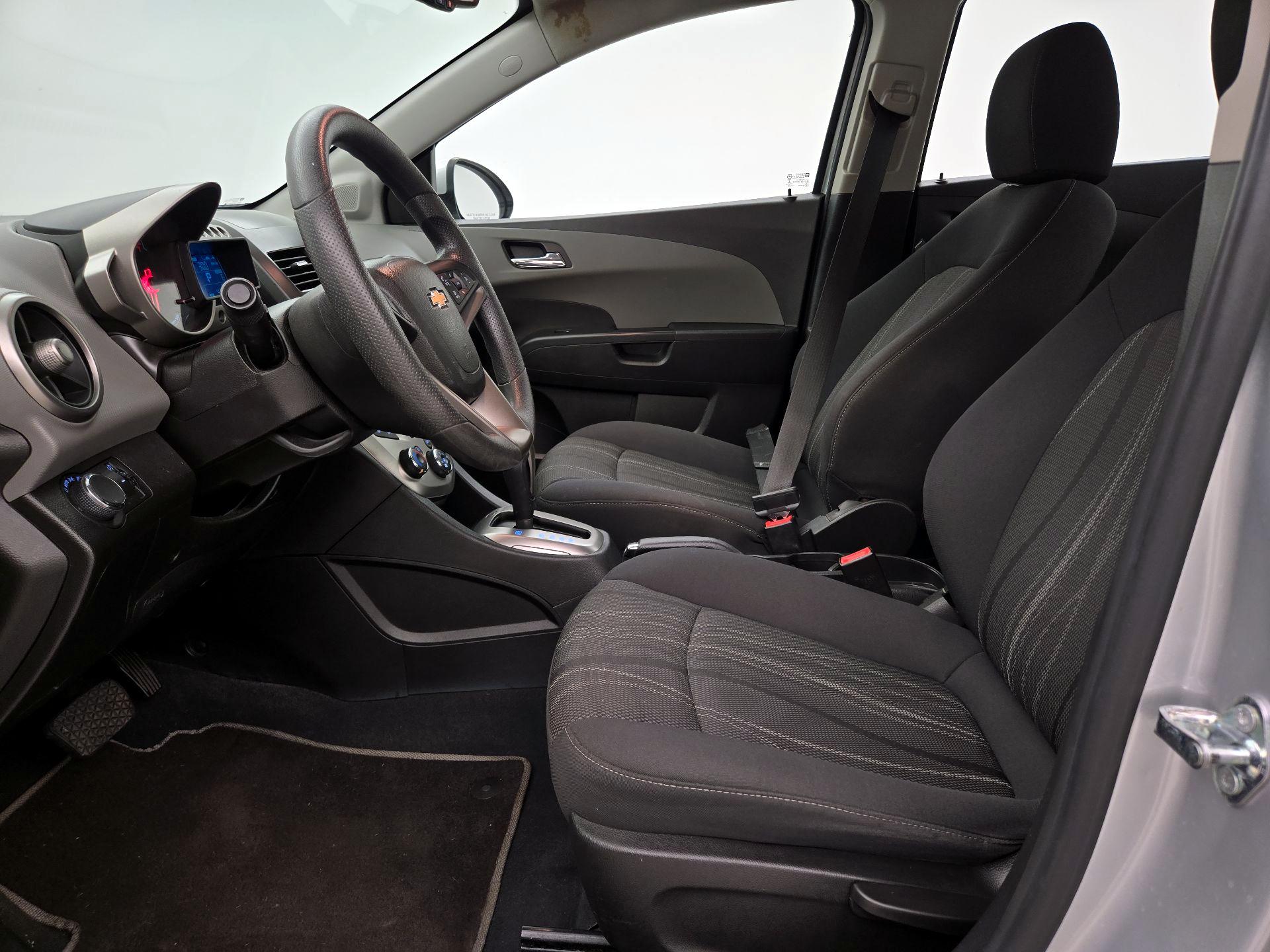 Thumbnail: 2015 Chevrolet Sonic - 11