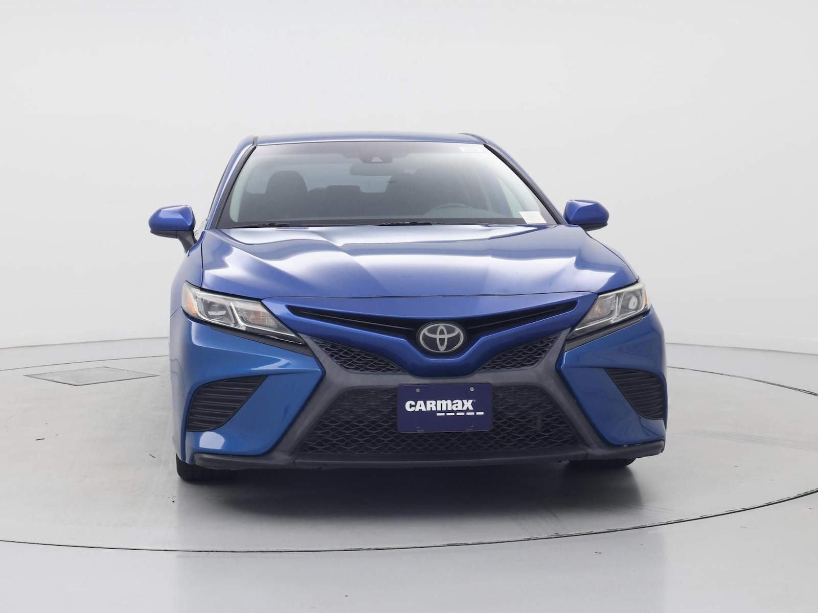 2019 Toyota Camry SE - Photo 6