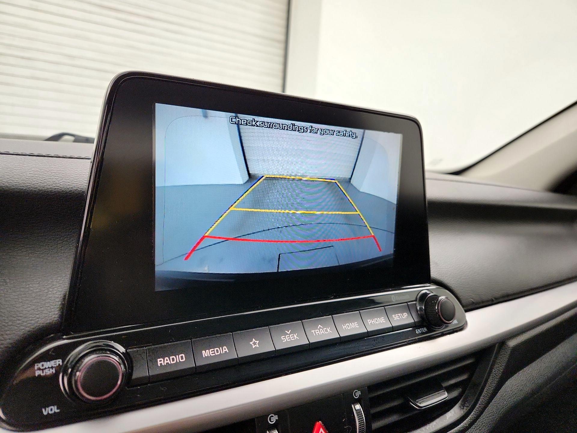 Thumbnail: 2020 Kia Forte - 14