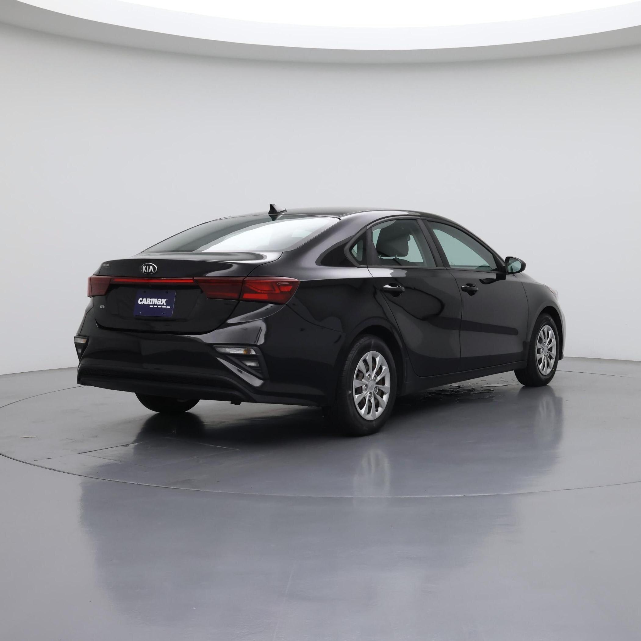 Thumbnail: 2020 Kia Forte - 8