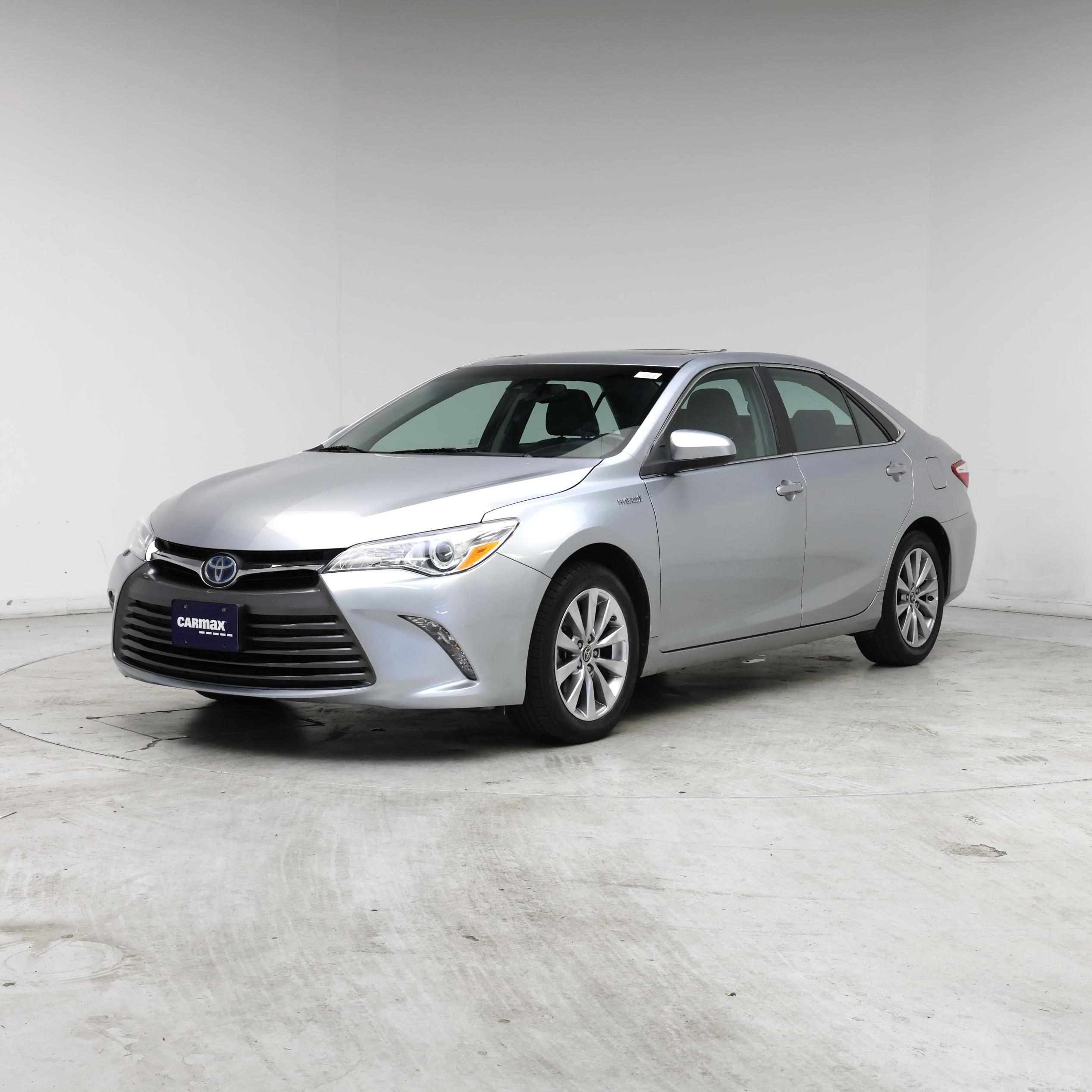 Thumbnail: 2015 Toyota Camry - 4