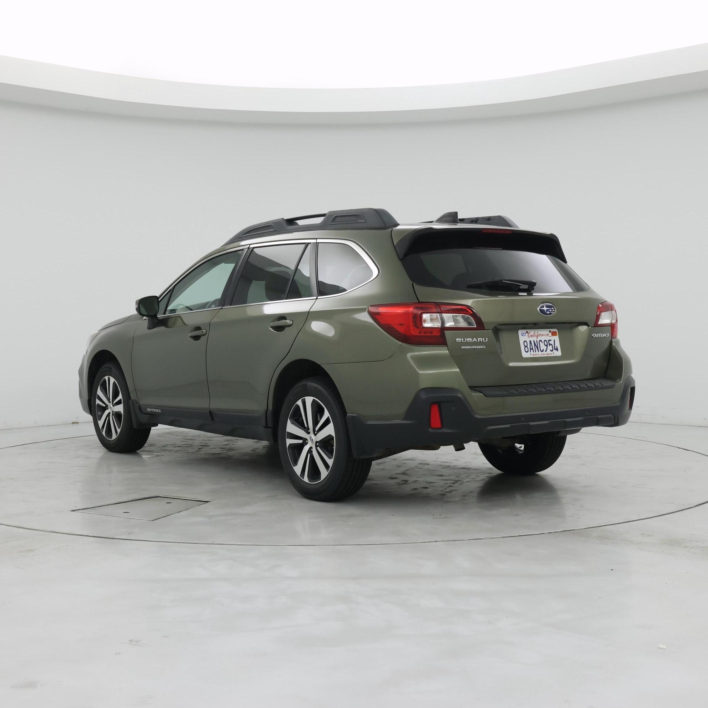 Thumbnail: 2018 Subaru Outback - 2