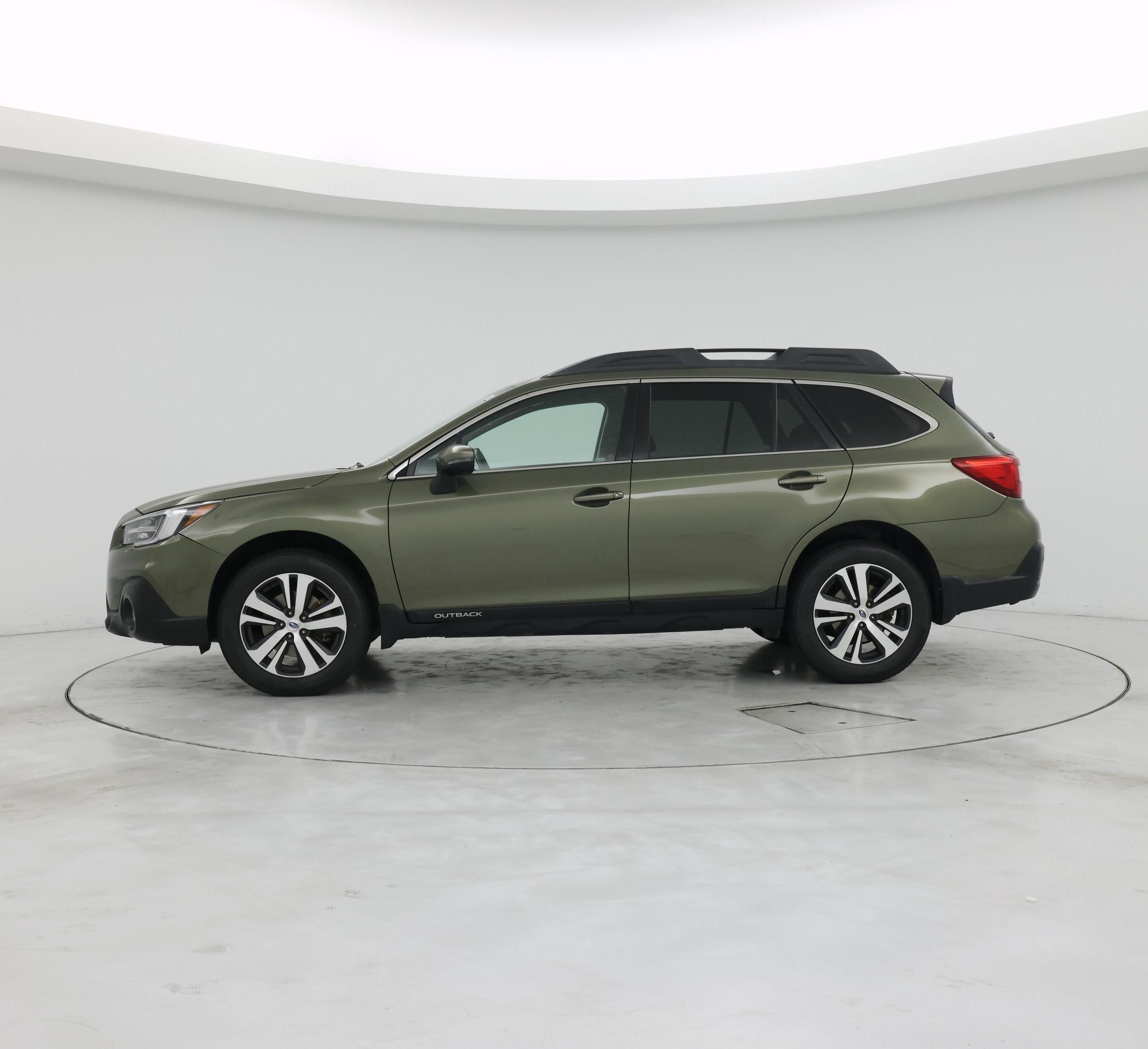 Thumbnail: 2018 Subaru Outback - 3
