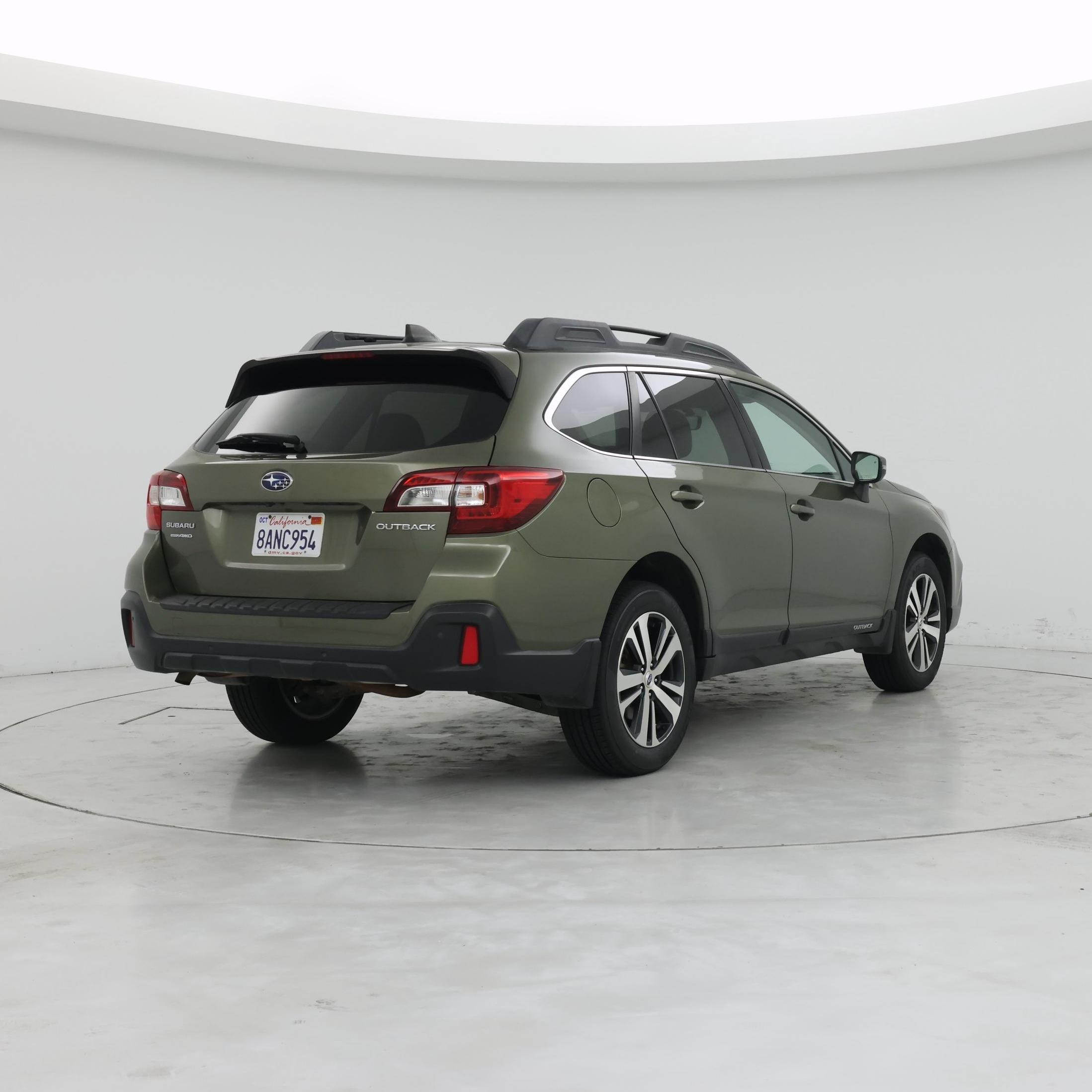 Thumbnail: 2018 Subaru Outback - 8