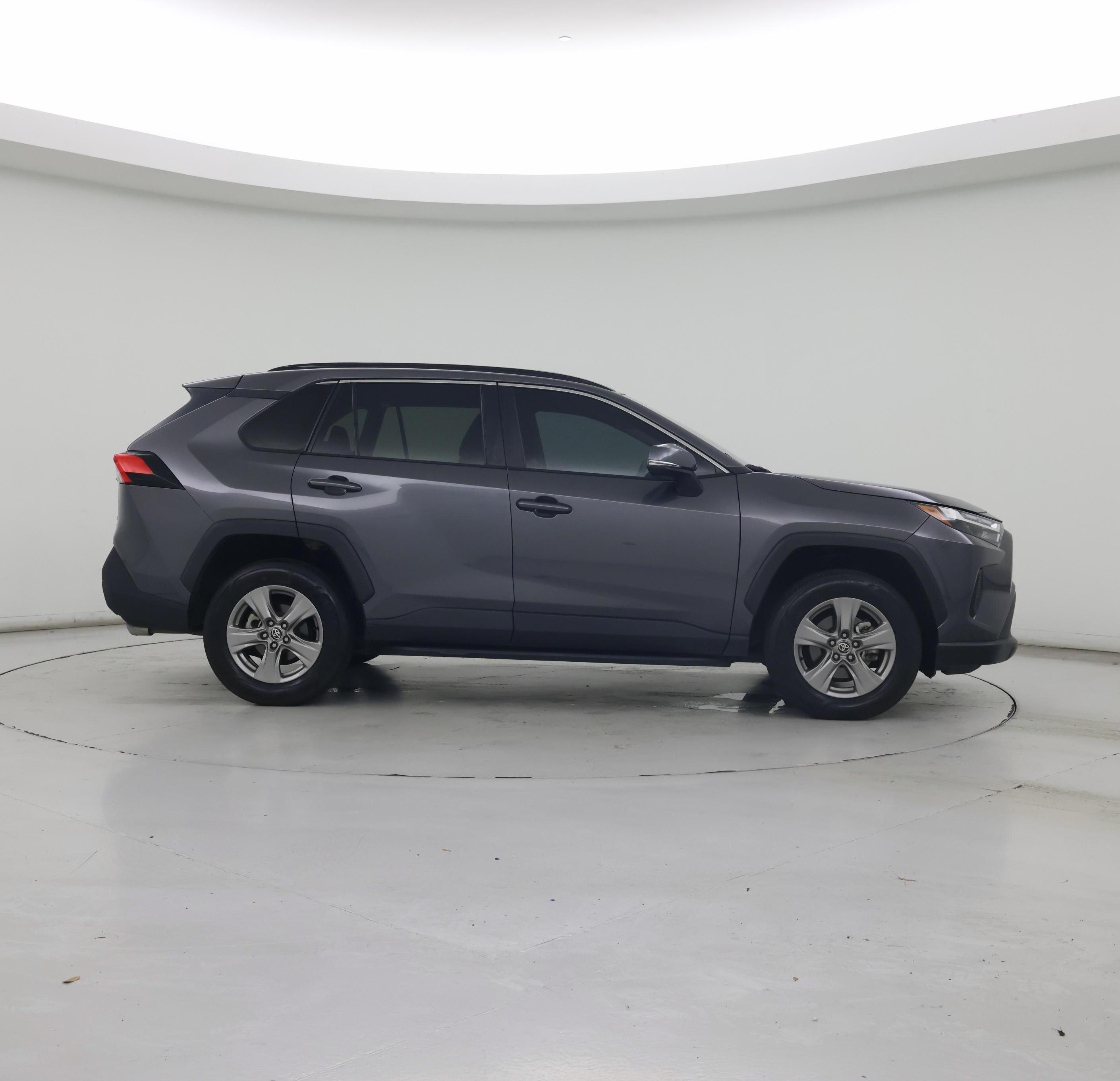 Thumbnail: 2022 Toyota RAV4 - 7