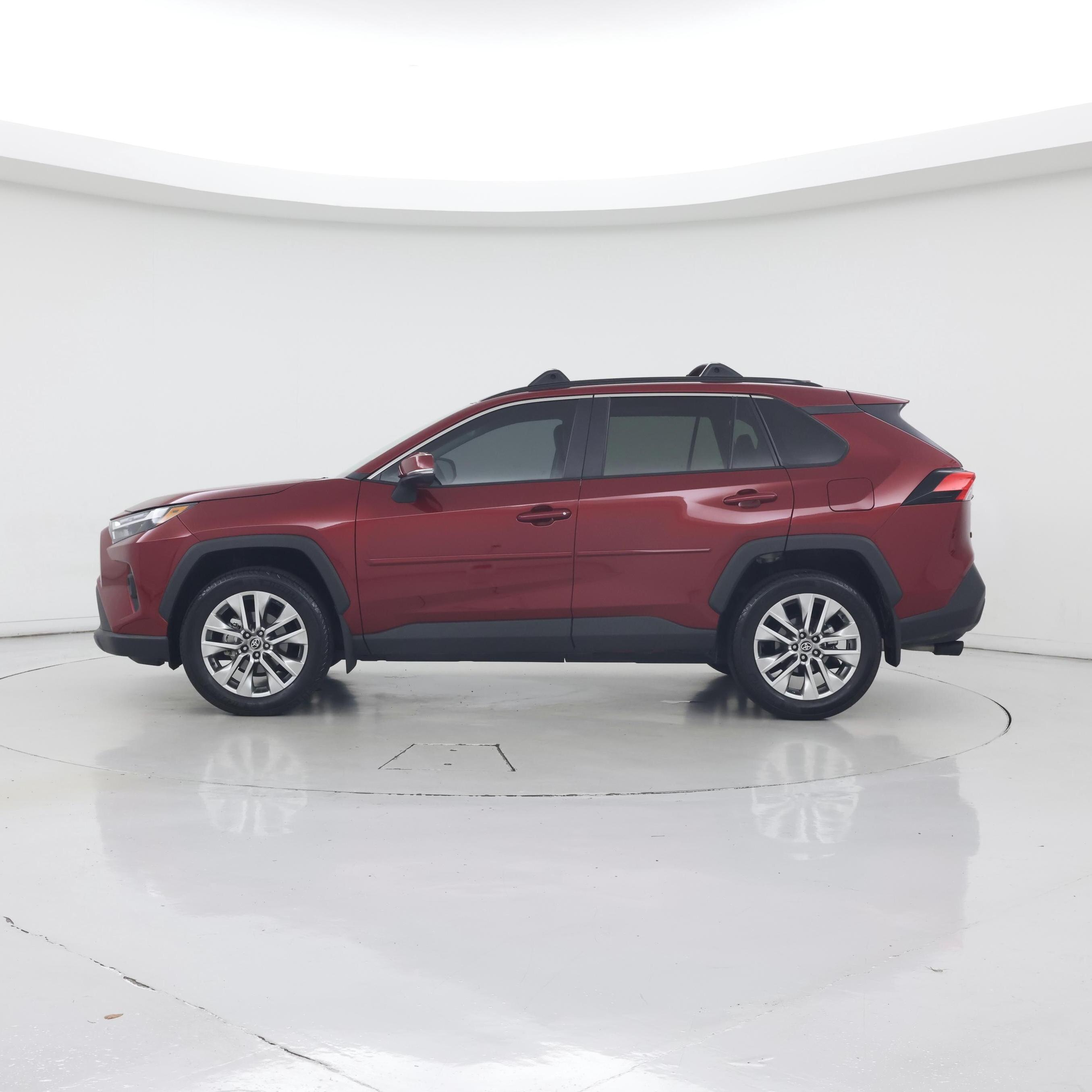 Thumbnail: 2025 Toyota RAV4 - 3