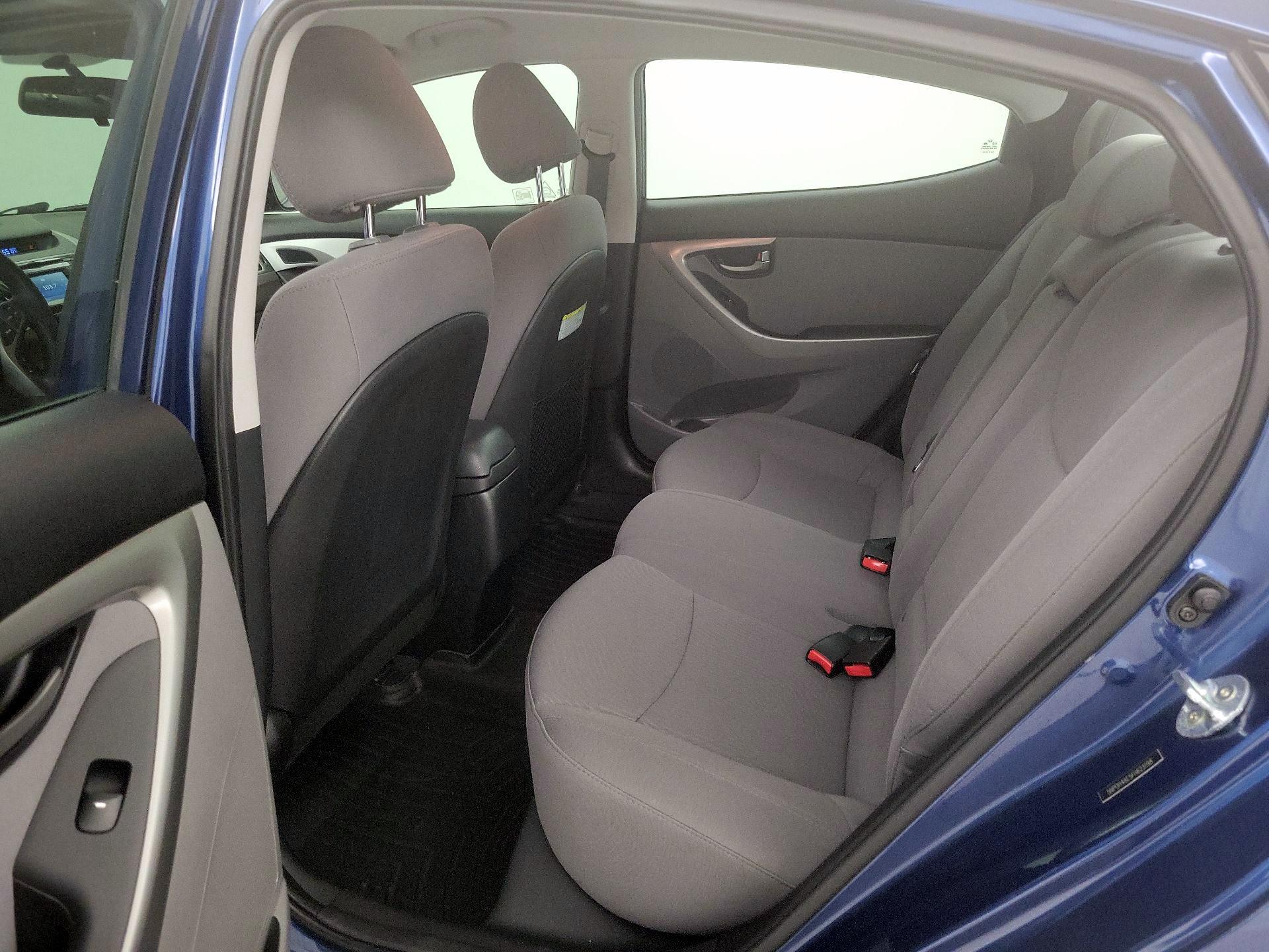 Thumbnail: 2015 Hyundai Elantra - 19