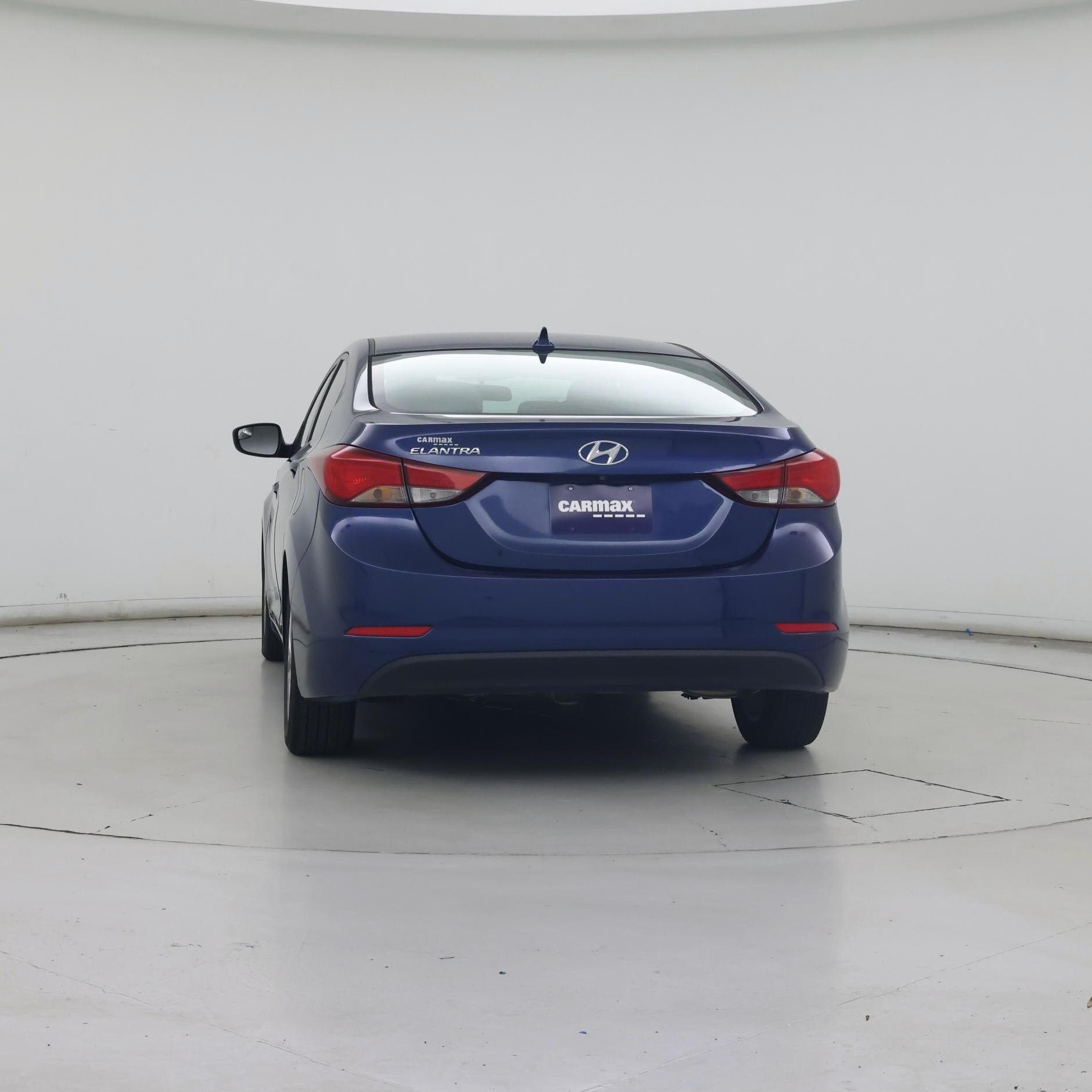 Thumbnail: 2015 Hyundai Elantra - 6
