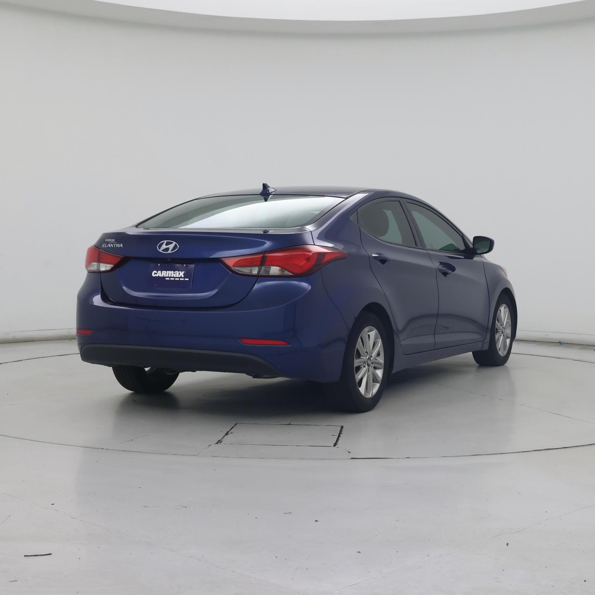 Thumbnail: 2015 Hyundai Elantra - 8