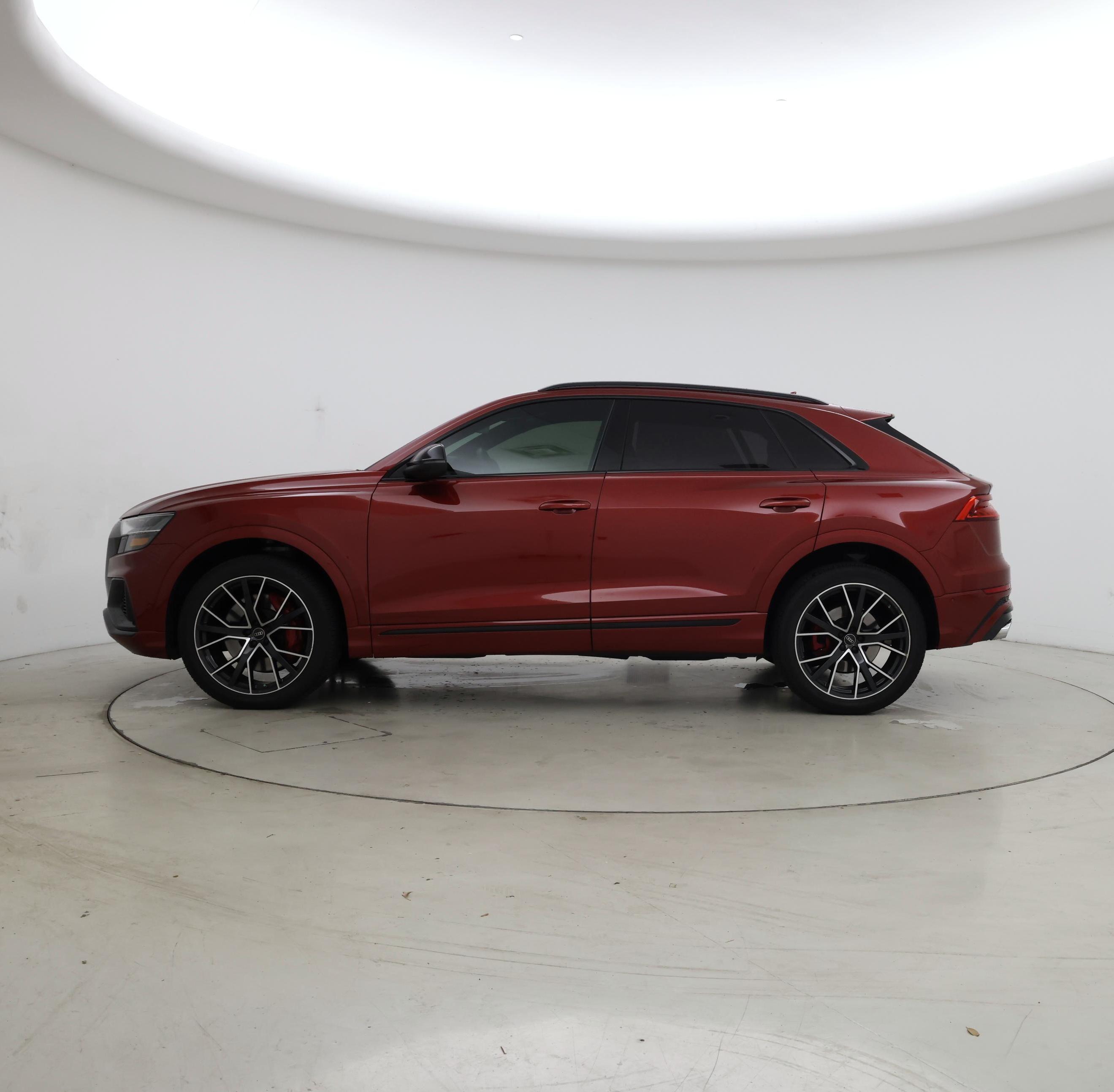 Thumbnail: 2023 Audi SQ8 - 3