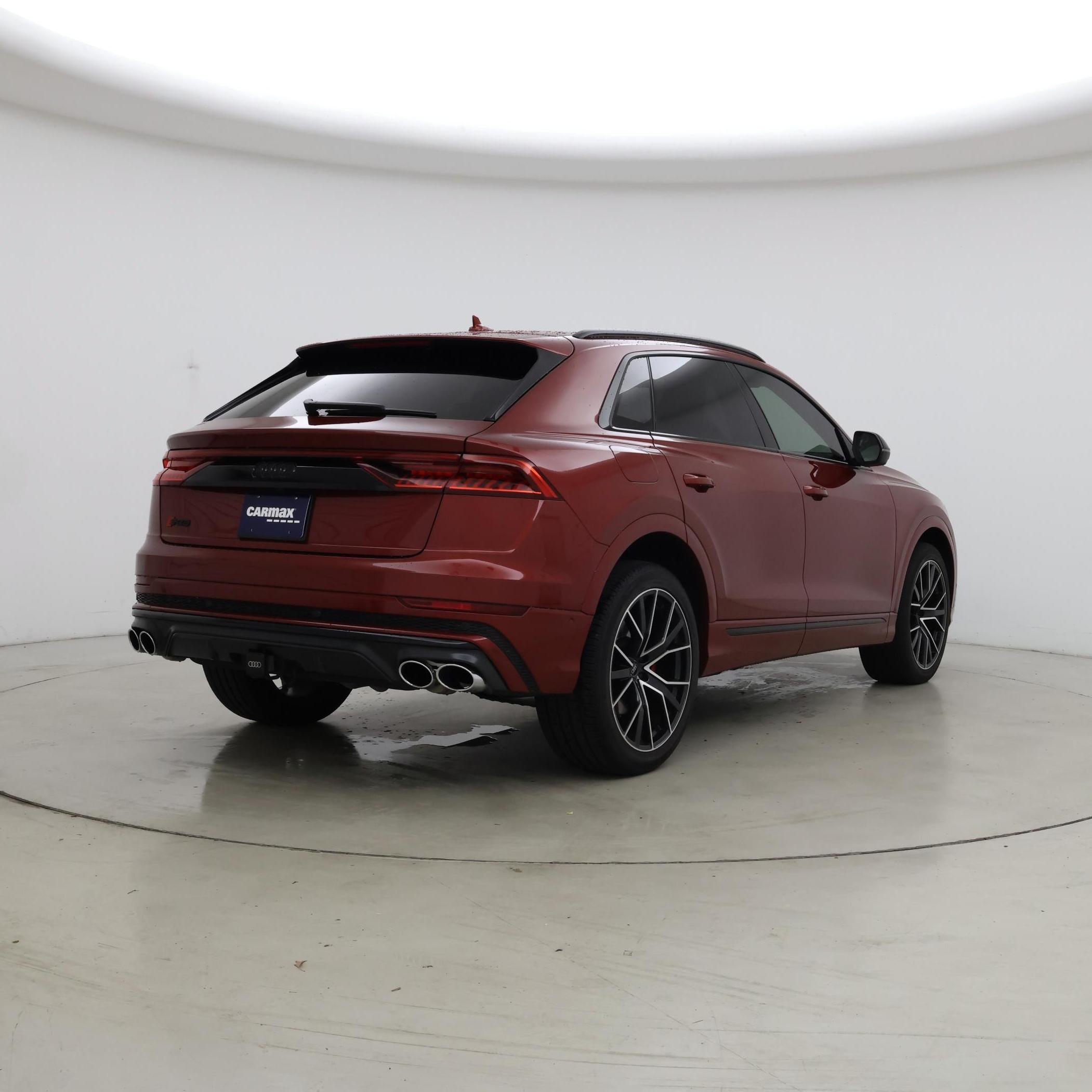 Thumbnail: 2023 Audi SQ8 - 8