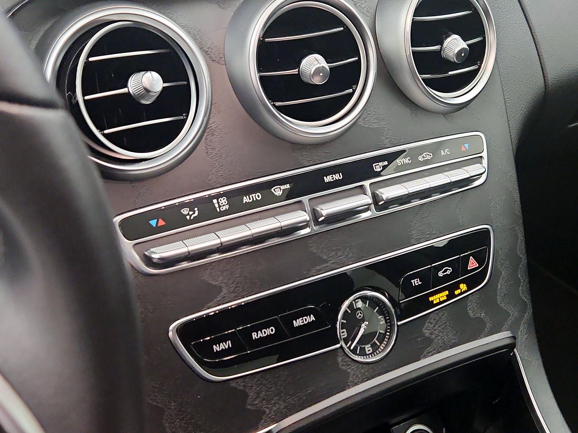 Thumbnail: 2021 Mercedes-Benz C-Class - 16