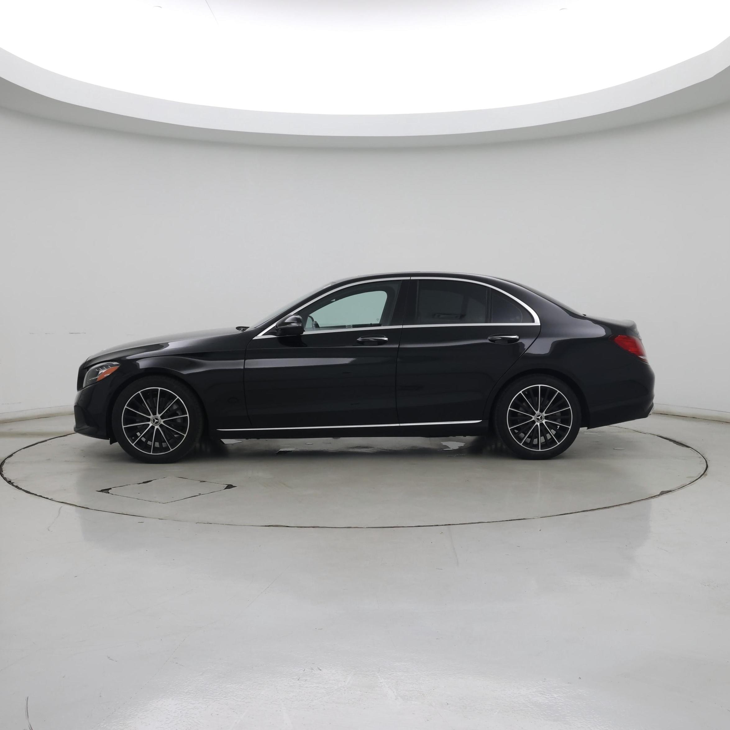 Thumbnail: 2021 Mercedes-Benz C-Class - 3