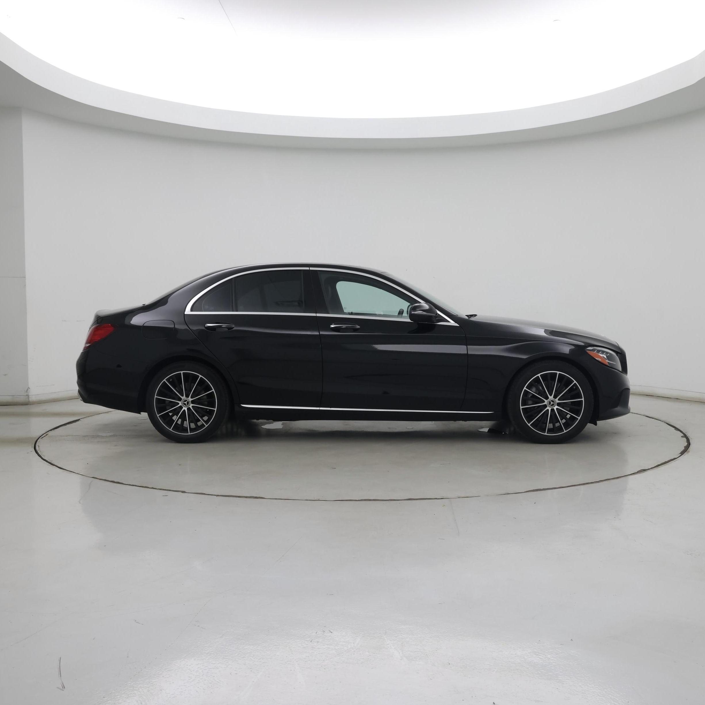 Thumbnail: 2021 Mercedes-Benz C-Class - 7