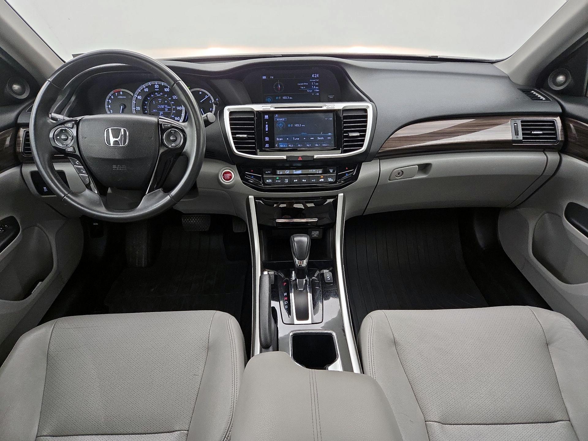Thumbnail: 2017 Honda Accord - 9