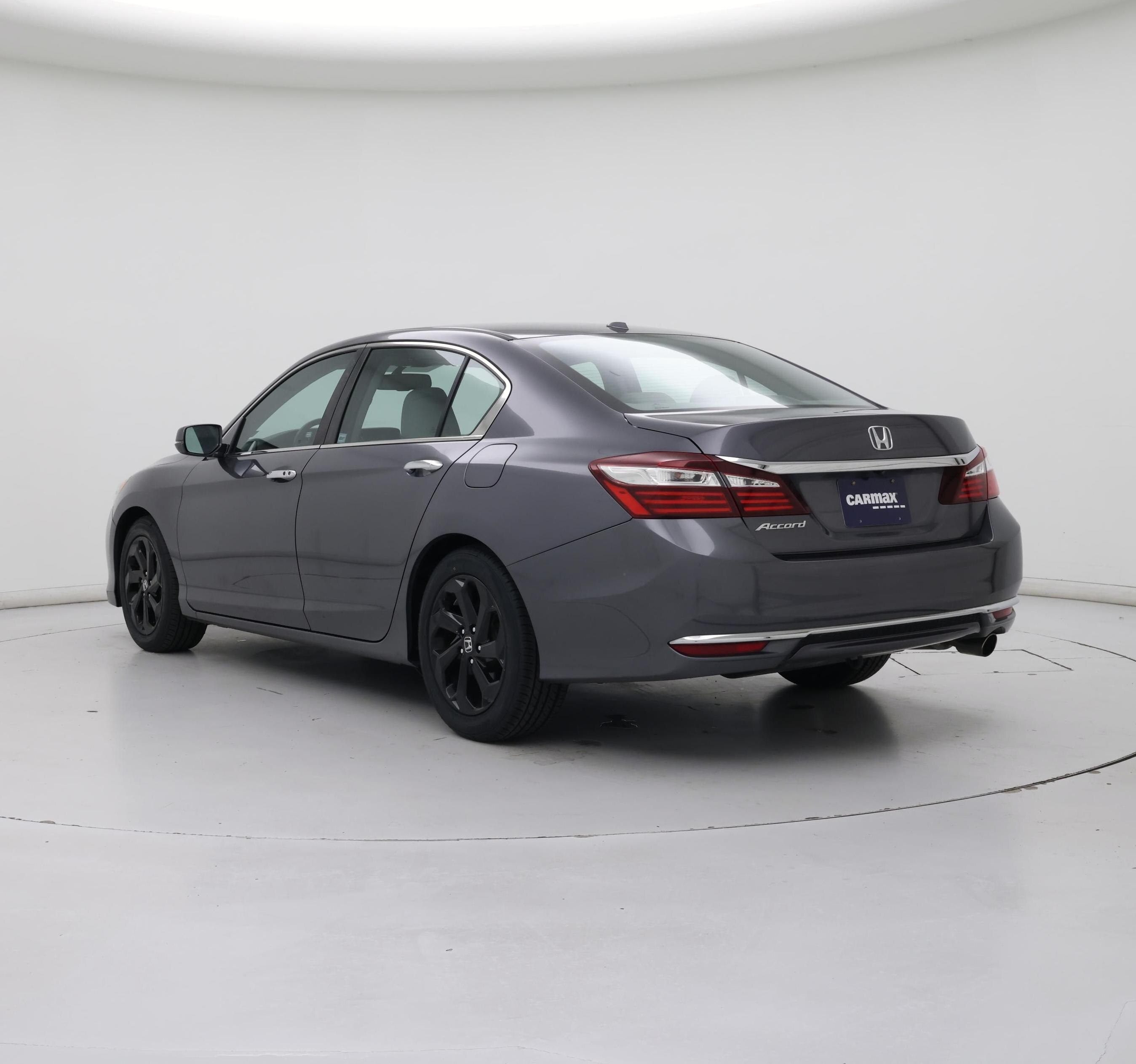 Thumbnail: 2017 Honda Accord - 2
