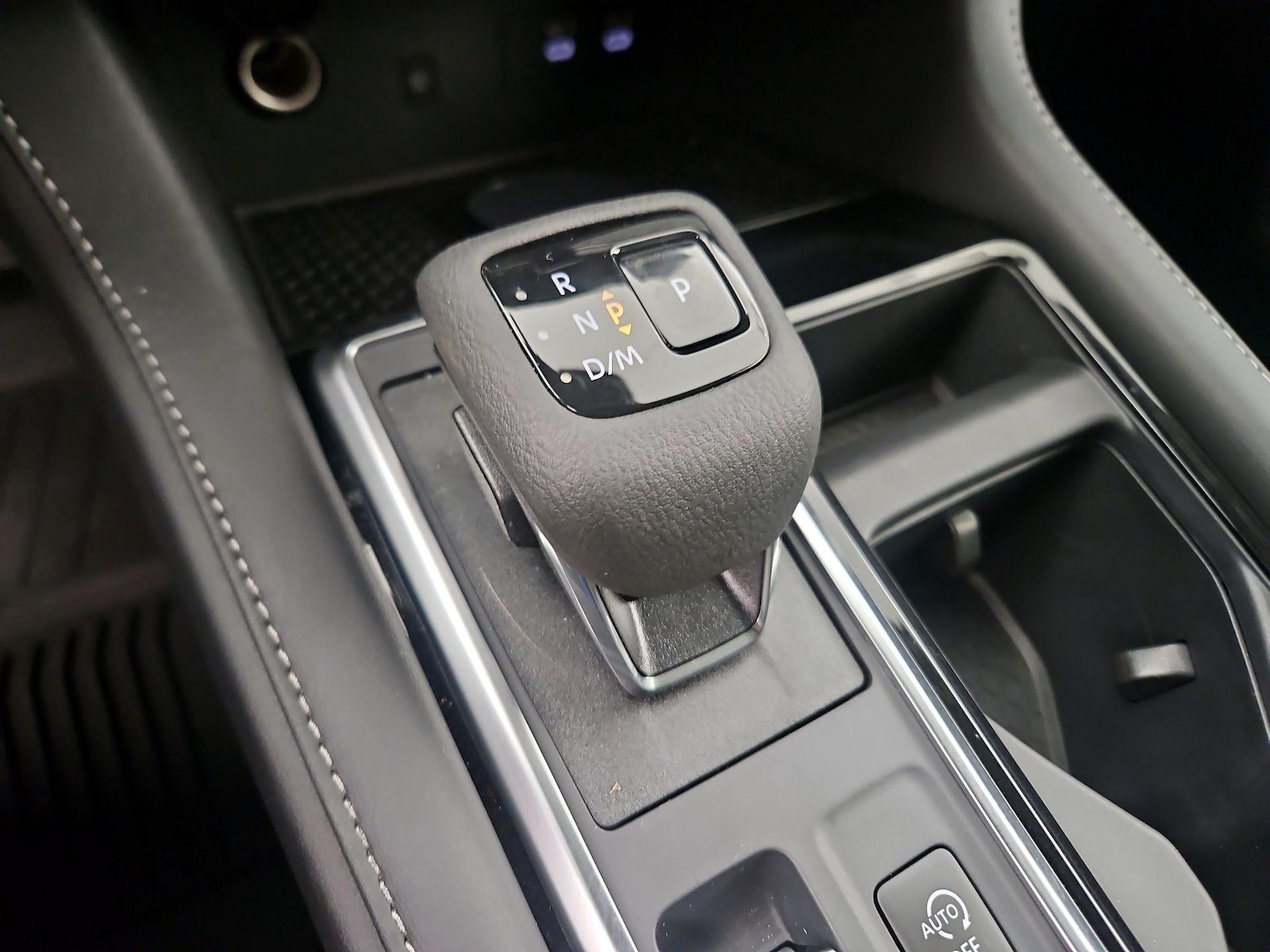 2026 Nissan Pathfinder SL - Photo 18