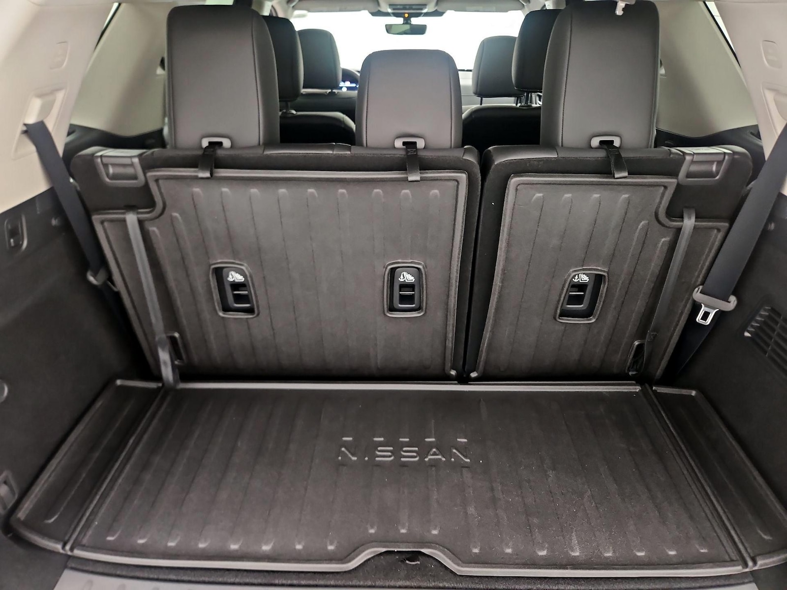 2026 Nissan Pathfinder SL - Photo 22