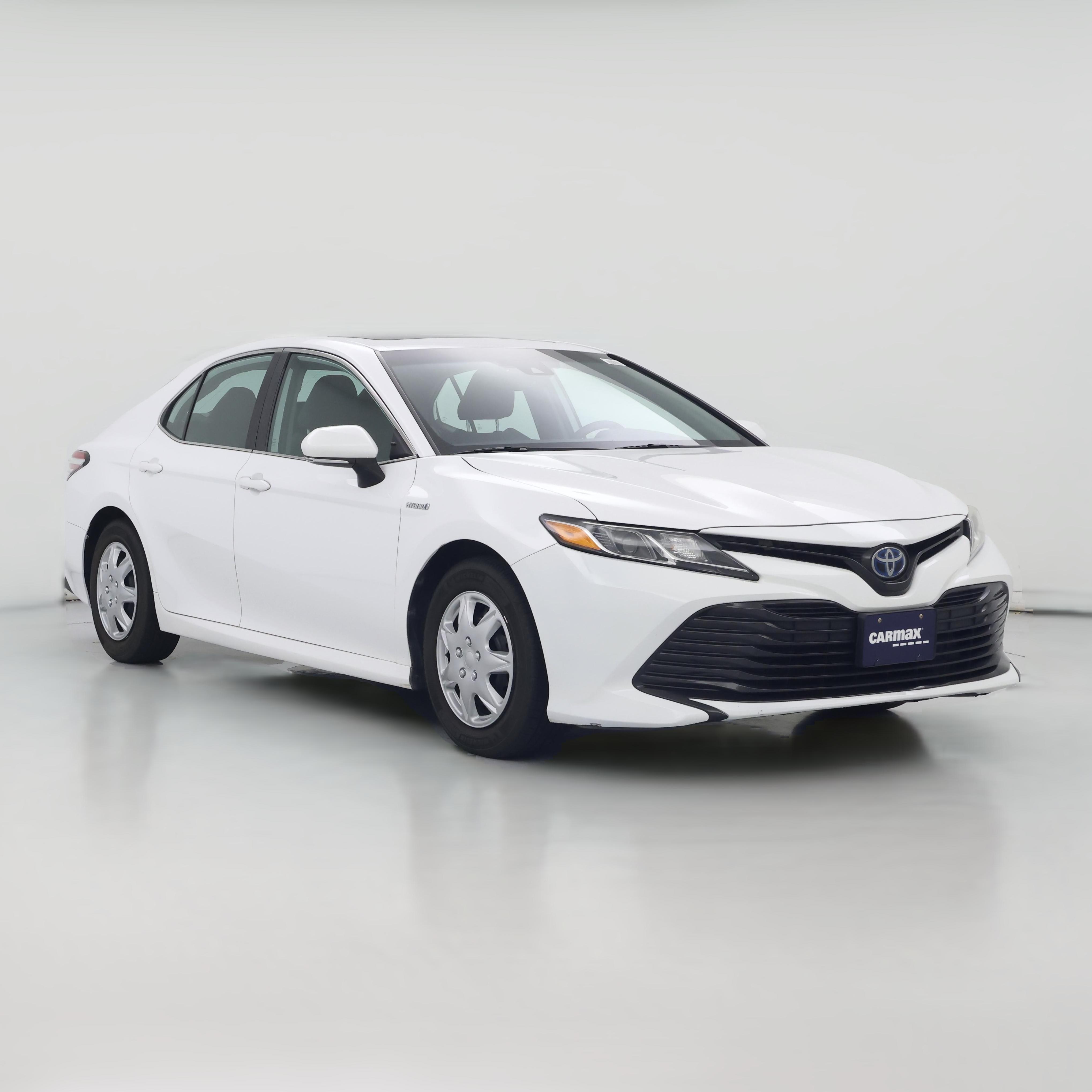 Thumbnail: 2019 Toyota Camry - 1