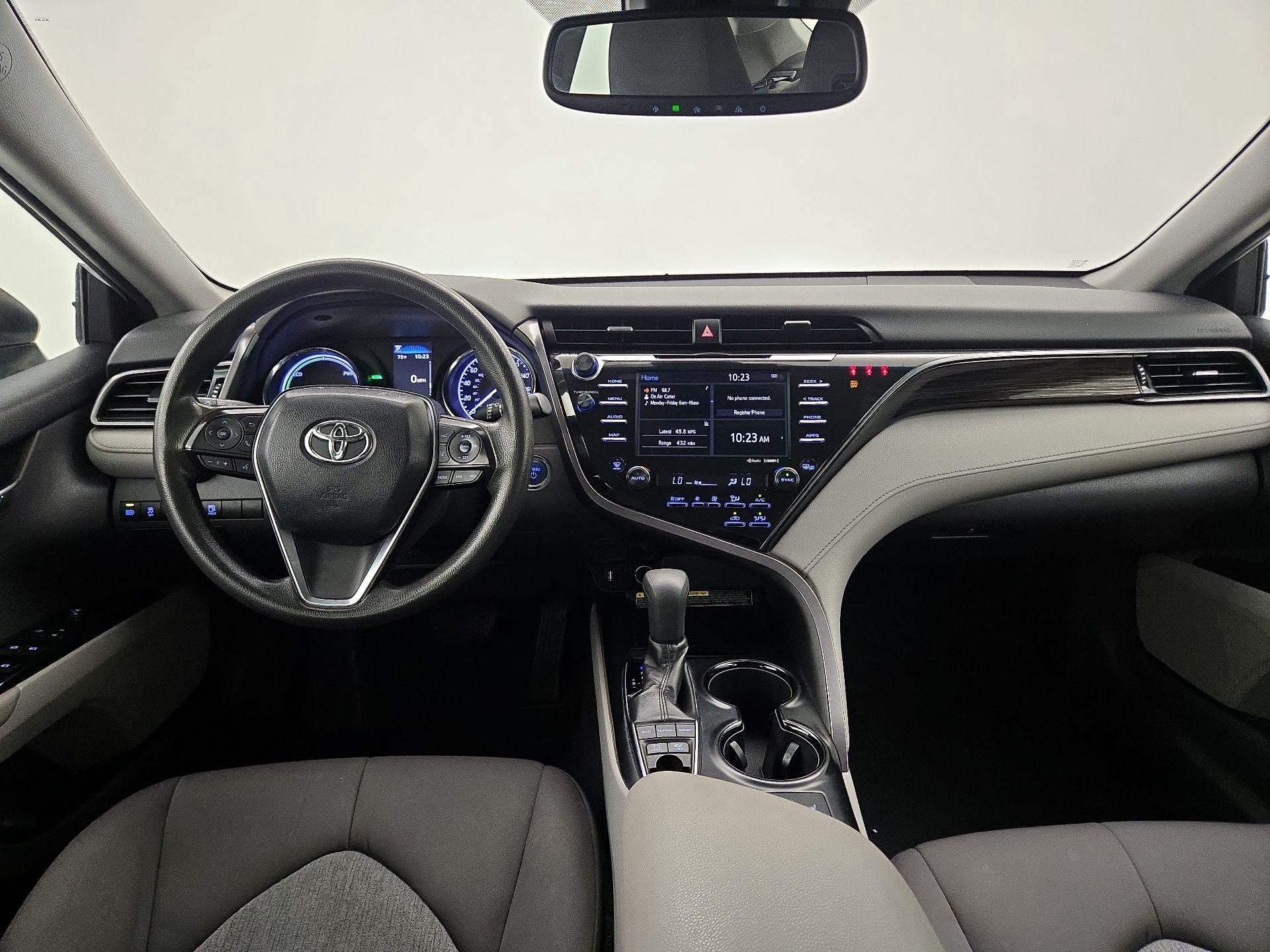 Thumbnail: 2019 Toyota Camry - 9