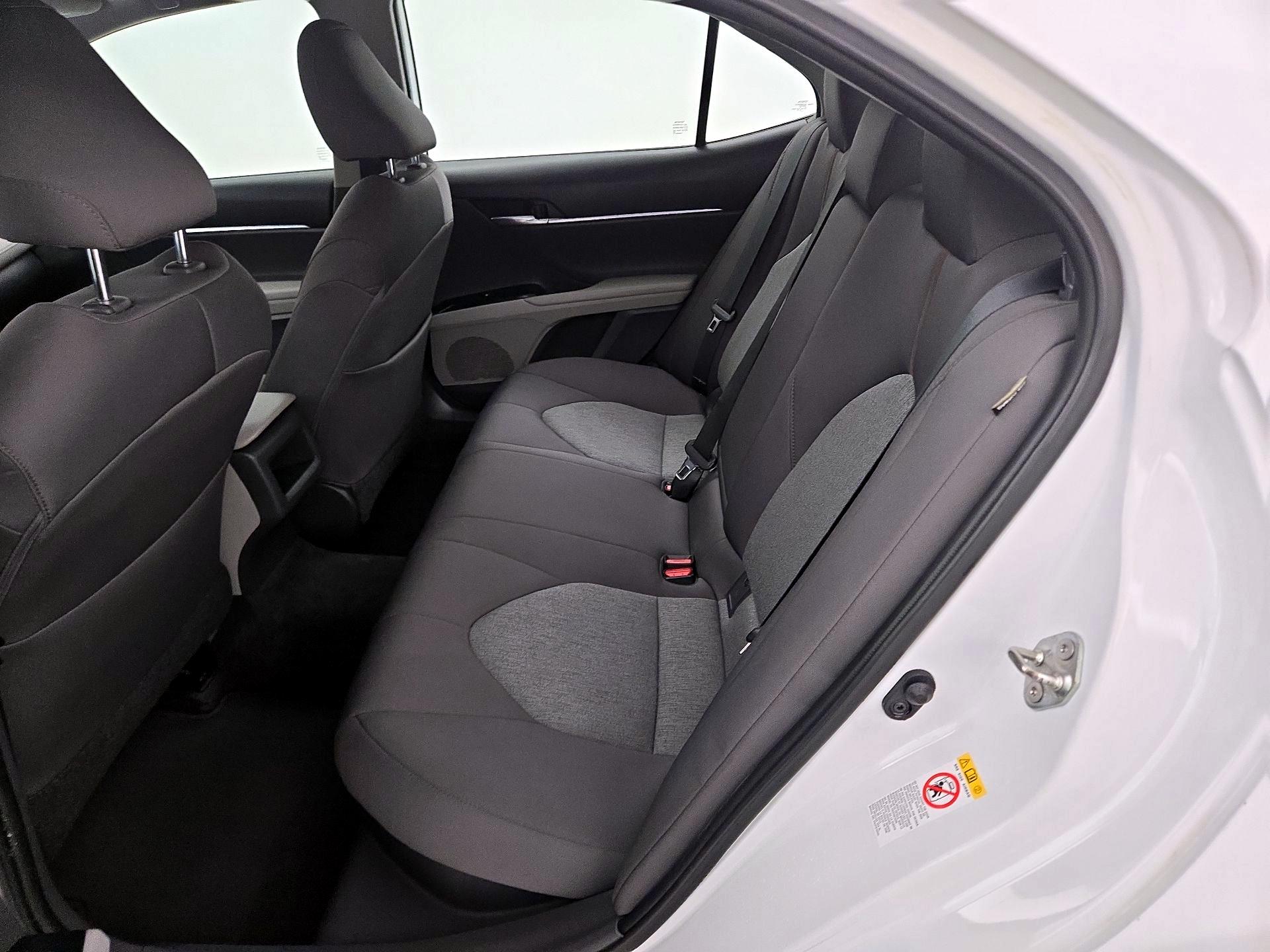 Thumbnail: 2019 Toyota Camry - 20