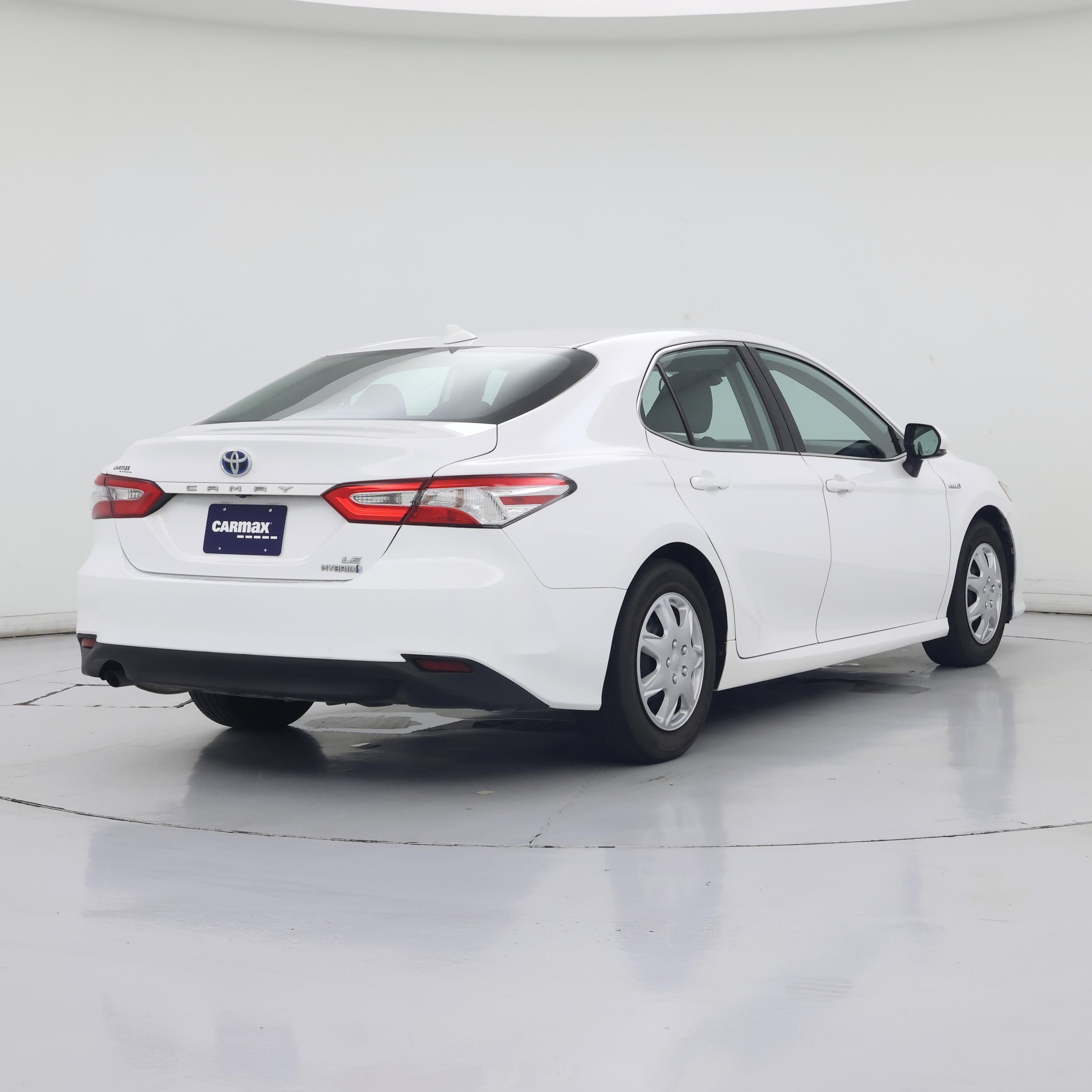 Thumbnail: 2019 Toyota Camry - 8