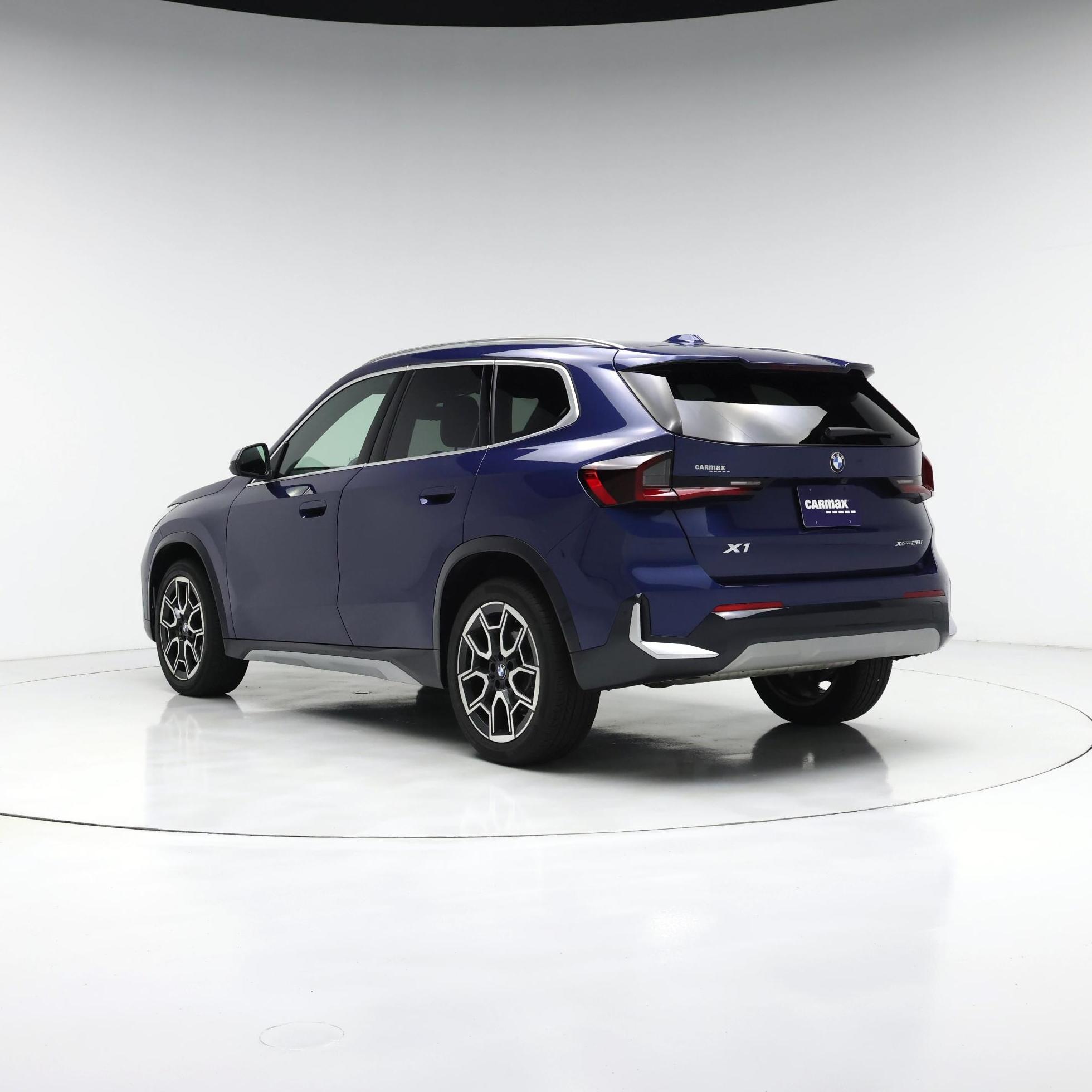Thumbnail: 2023 BMW X1 - 2
