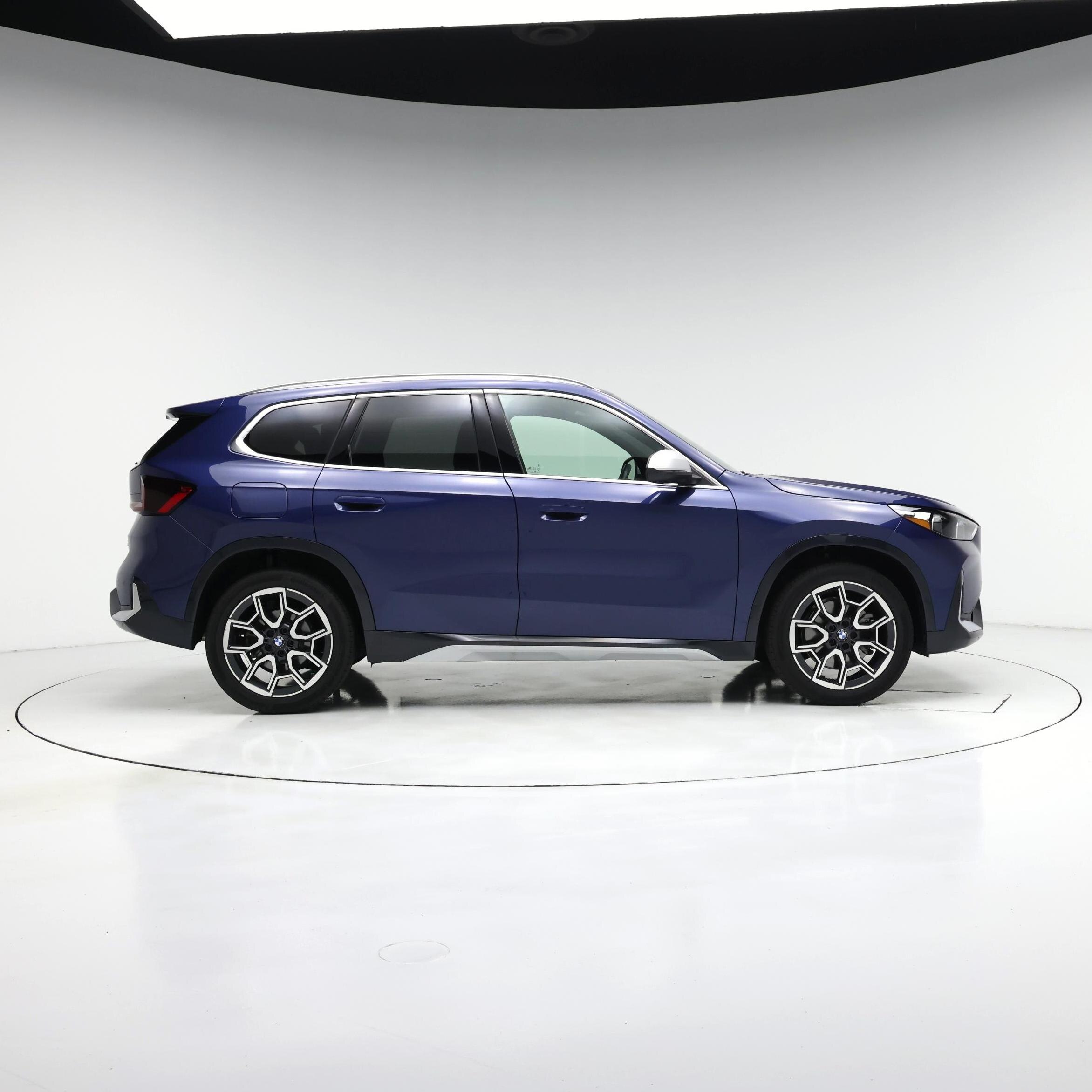 Thumbnail: 2023 BMW X1 - 7