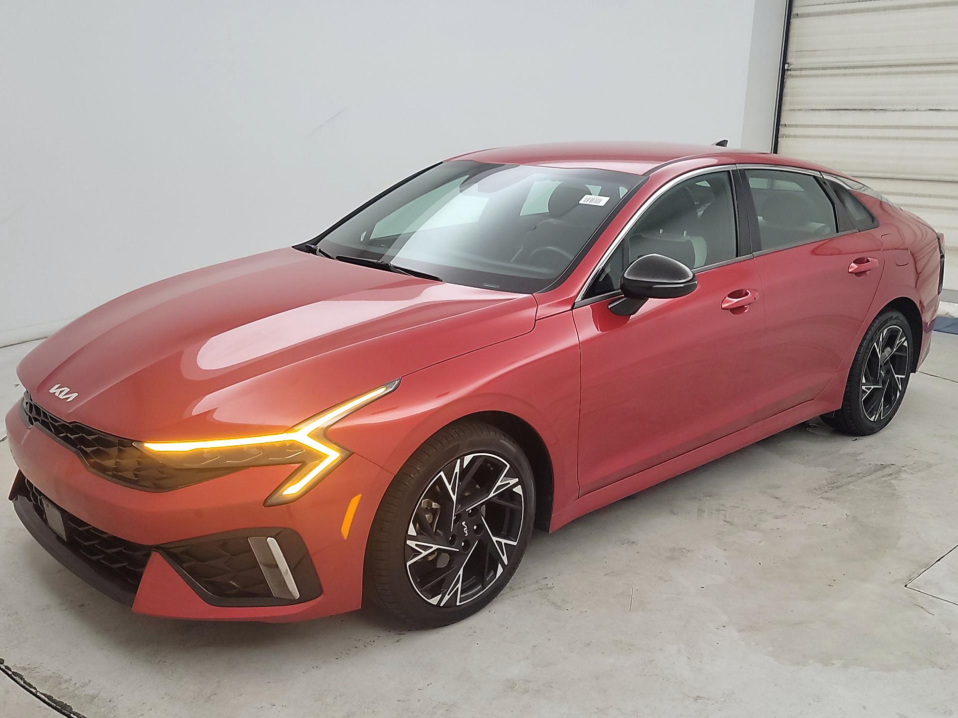 Thumbnail: 2025 Kia K5 - 3