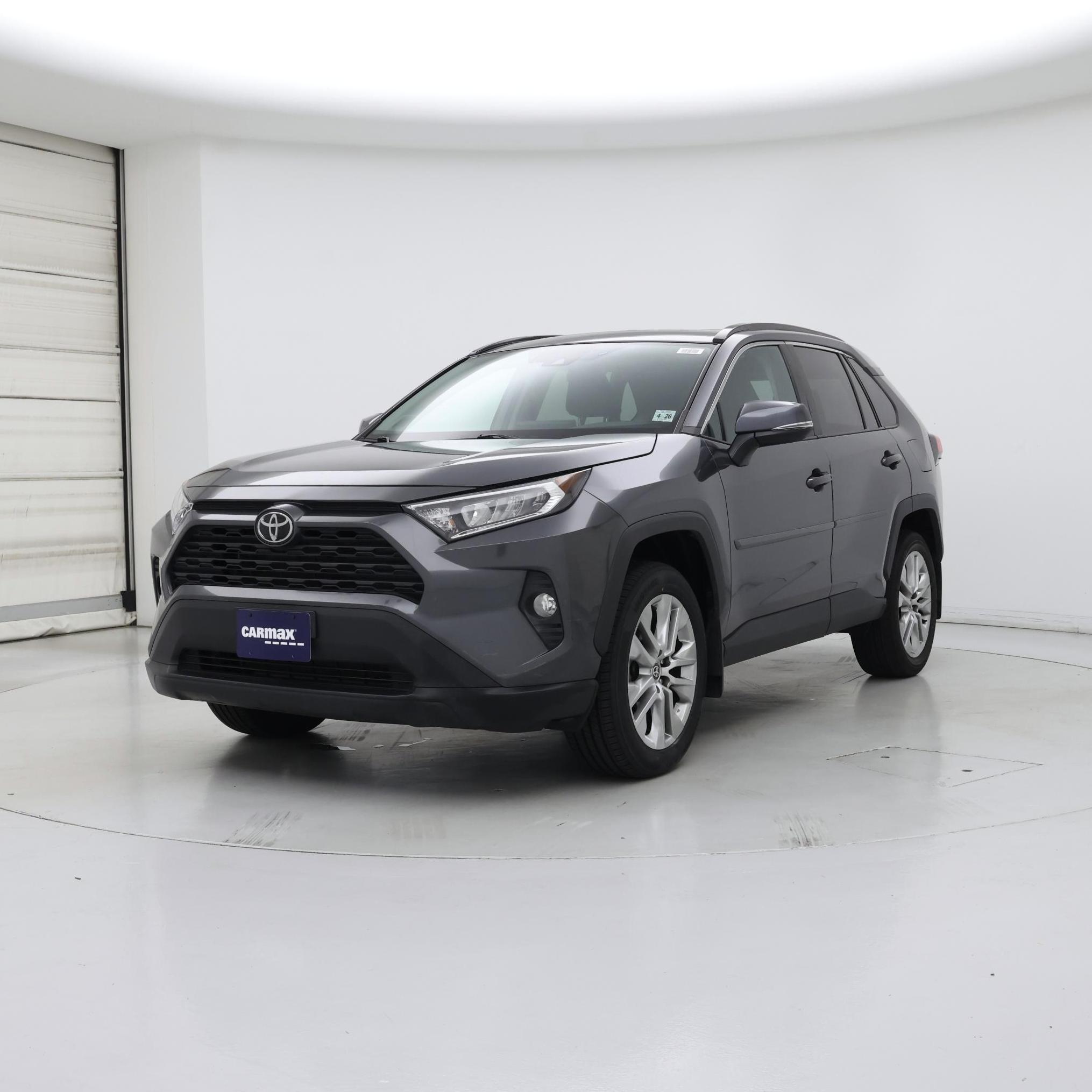 Thumbnail: 2021 Toyota RAV4 - 4