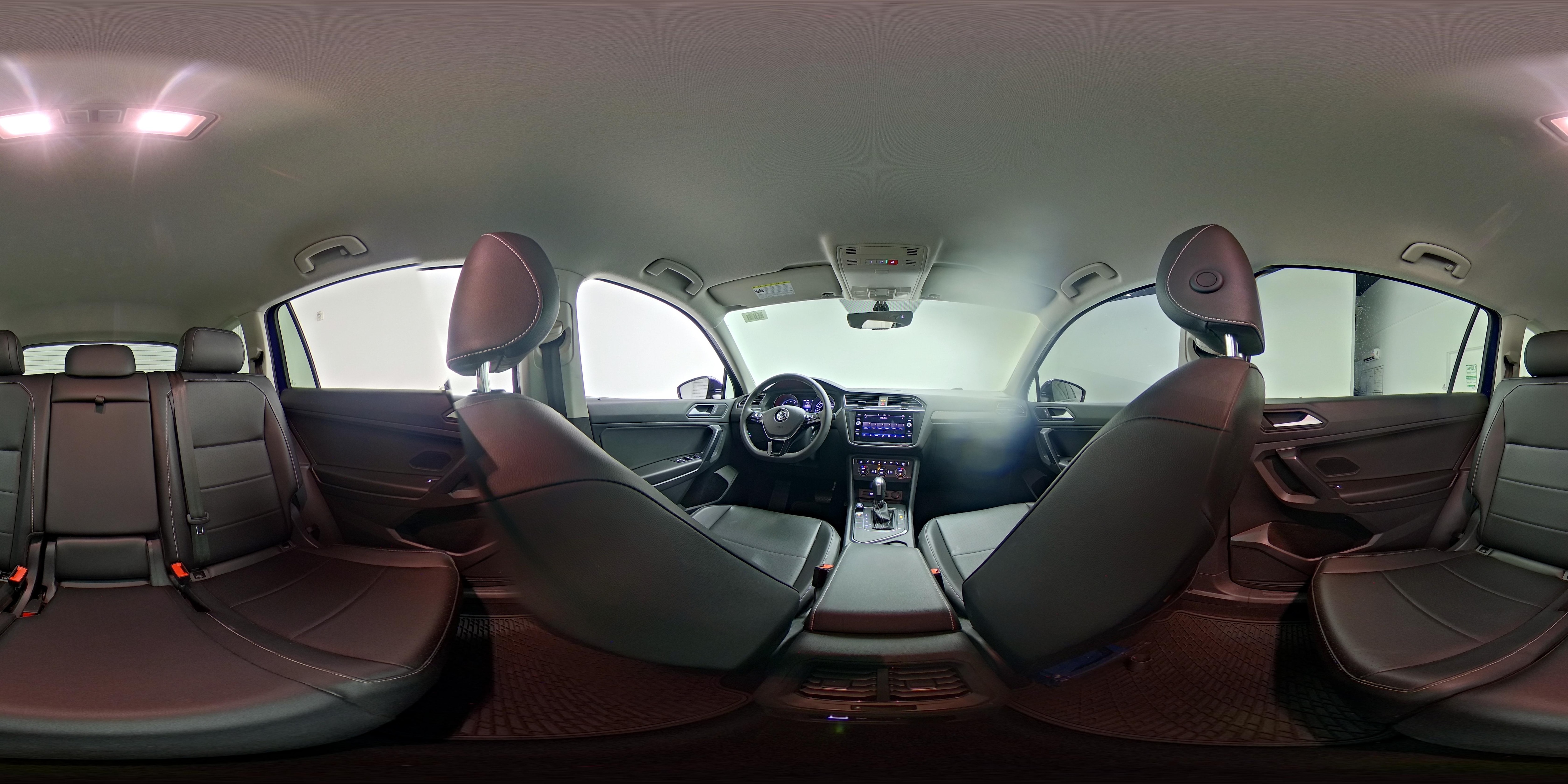 2021 Volkswagen Tiguan SE - Photo 22