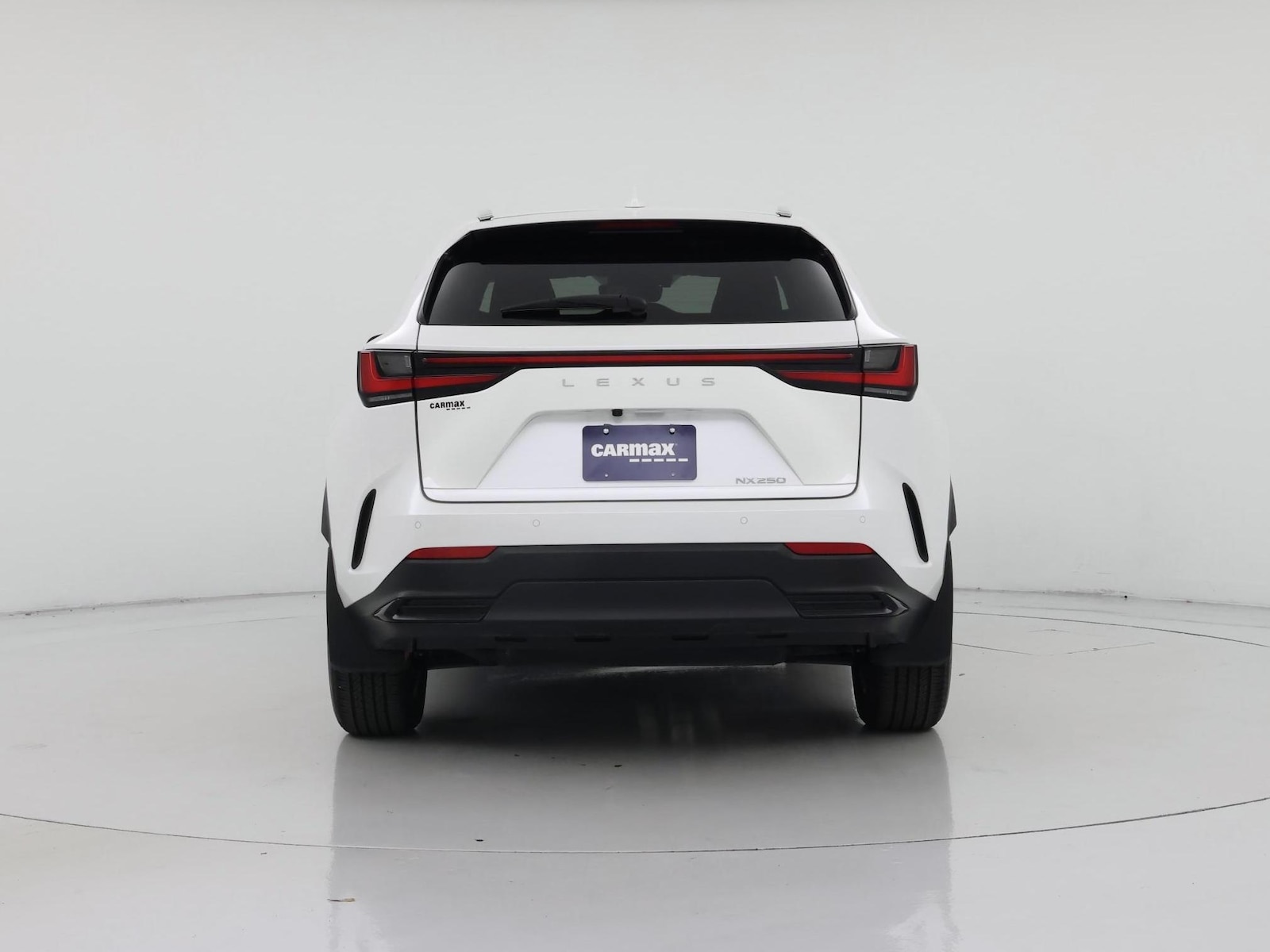 2025 Lexus NX 250 - Photo 7