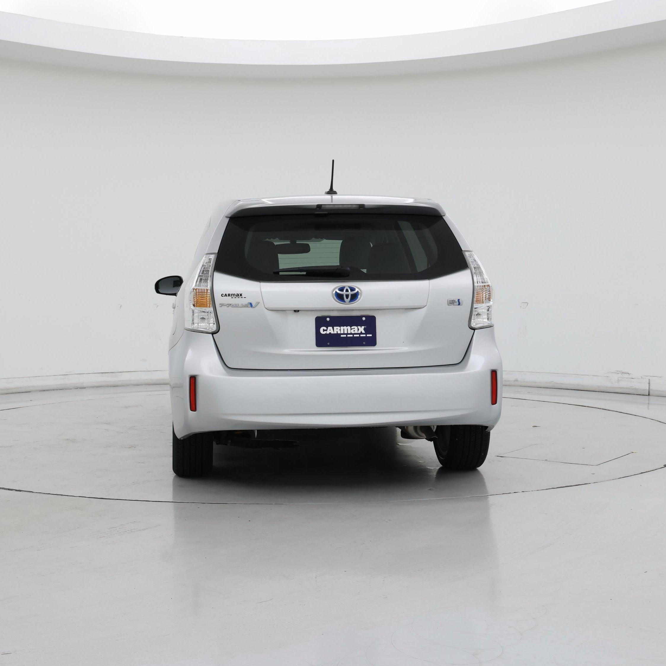 Thumbnail: 2014 Toyota Prius v - 6