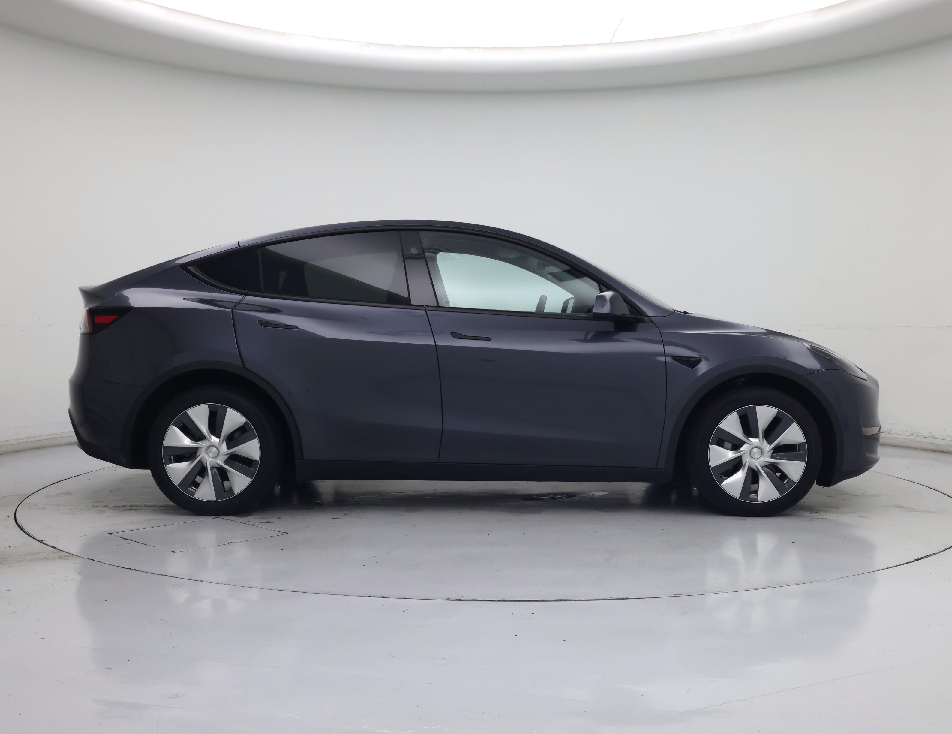 Thumbnail: 2023 Tesla Model Y - 7