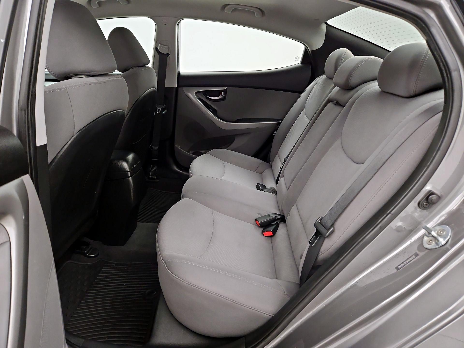 Thumbnail: 2014 Hyundai Elantra - 18