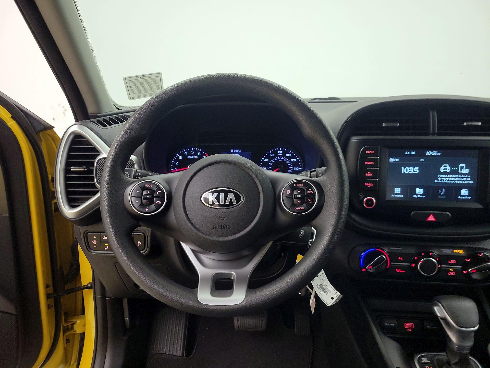 Thumbnail: 2020 Kia Soul - 10