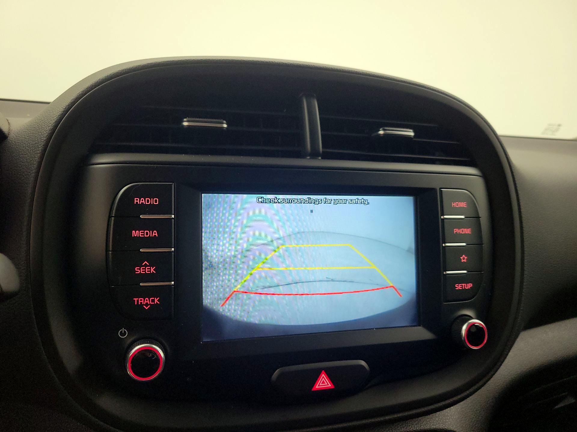 Thumbnail: 2020 Kia Soul - 14