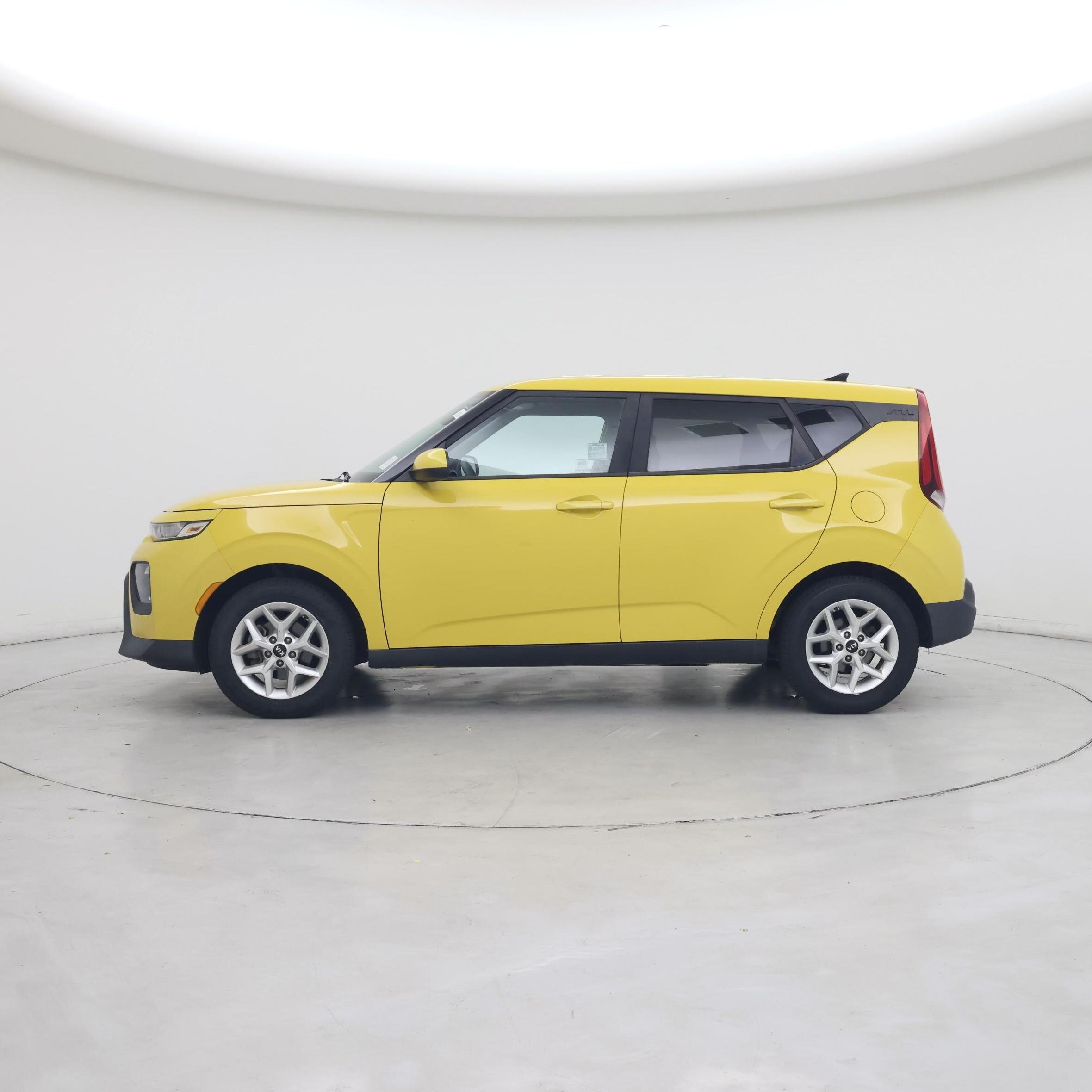 Thumbnail: 2020 Kia Soul - 3