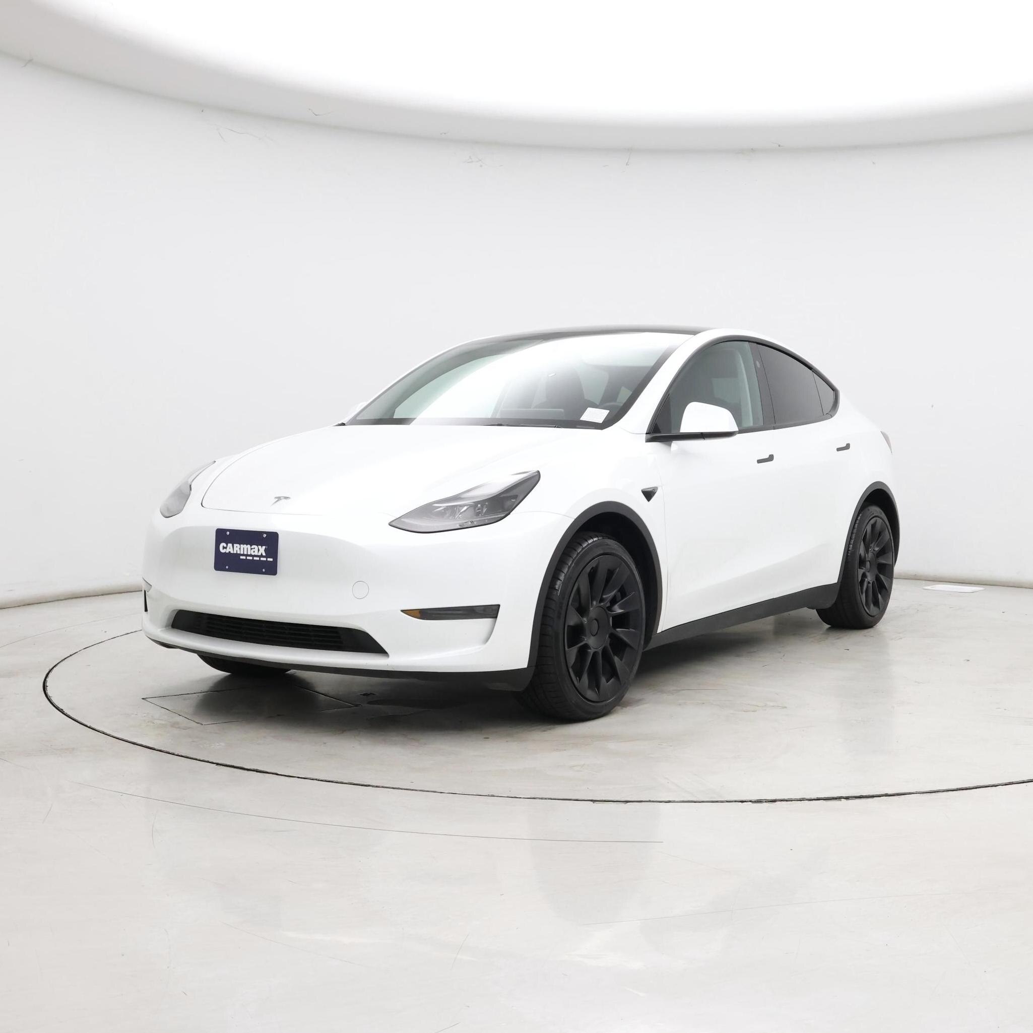 Thumbnail: 2024 Tesla Model Y - 4