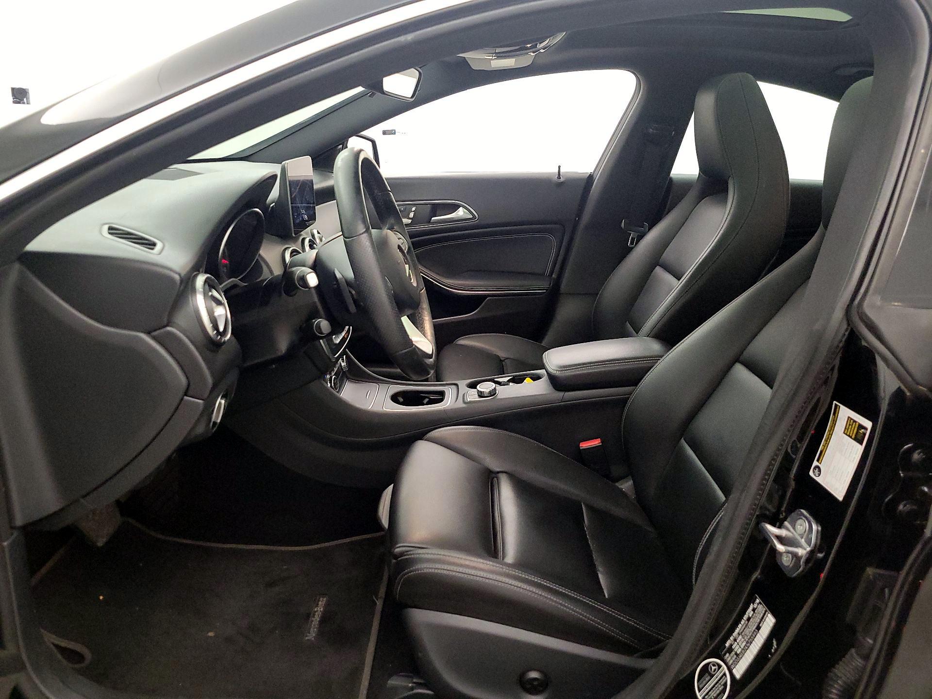 Thumbnail: 2019 Mercedes-Benz CLA - 11