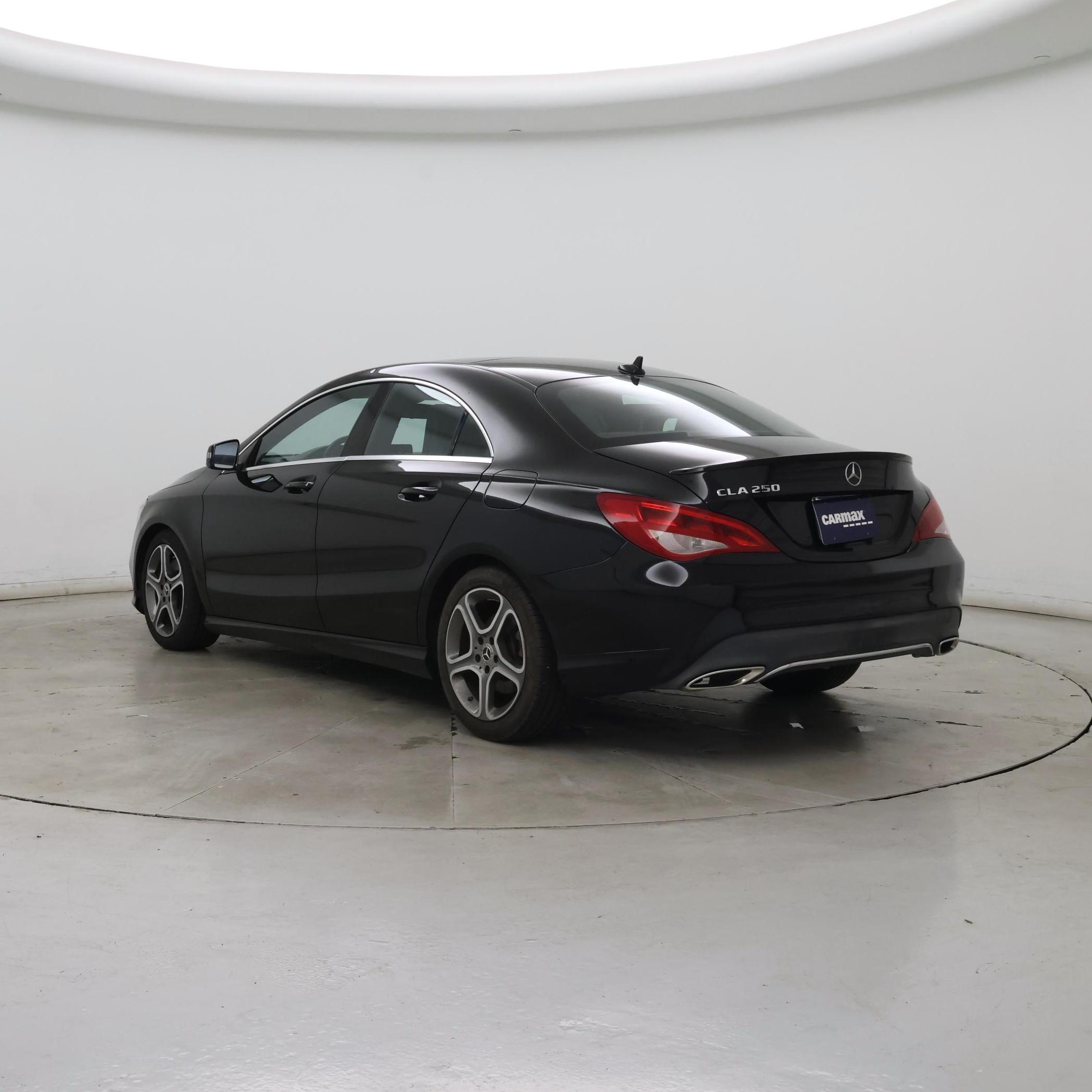 Thumbnail: 2019 Mercedes-Benz CLA - 2