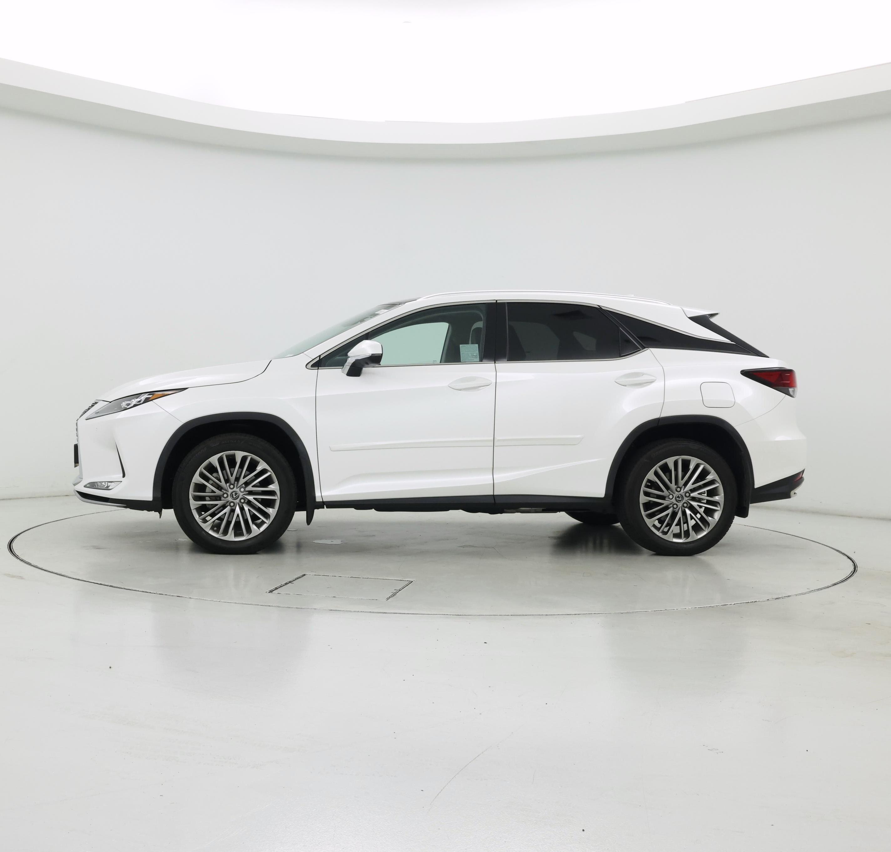 Thumbnail: 2021 Lexus RX - 3