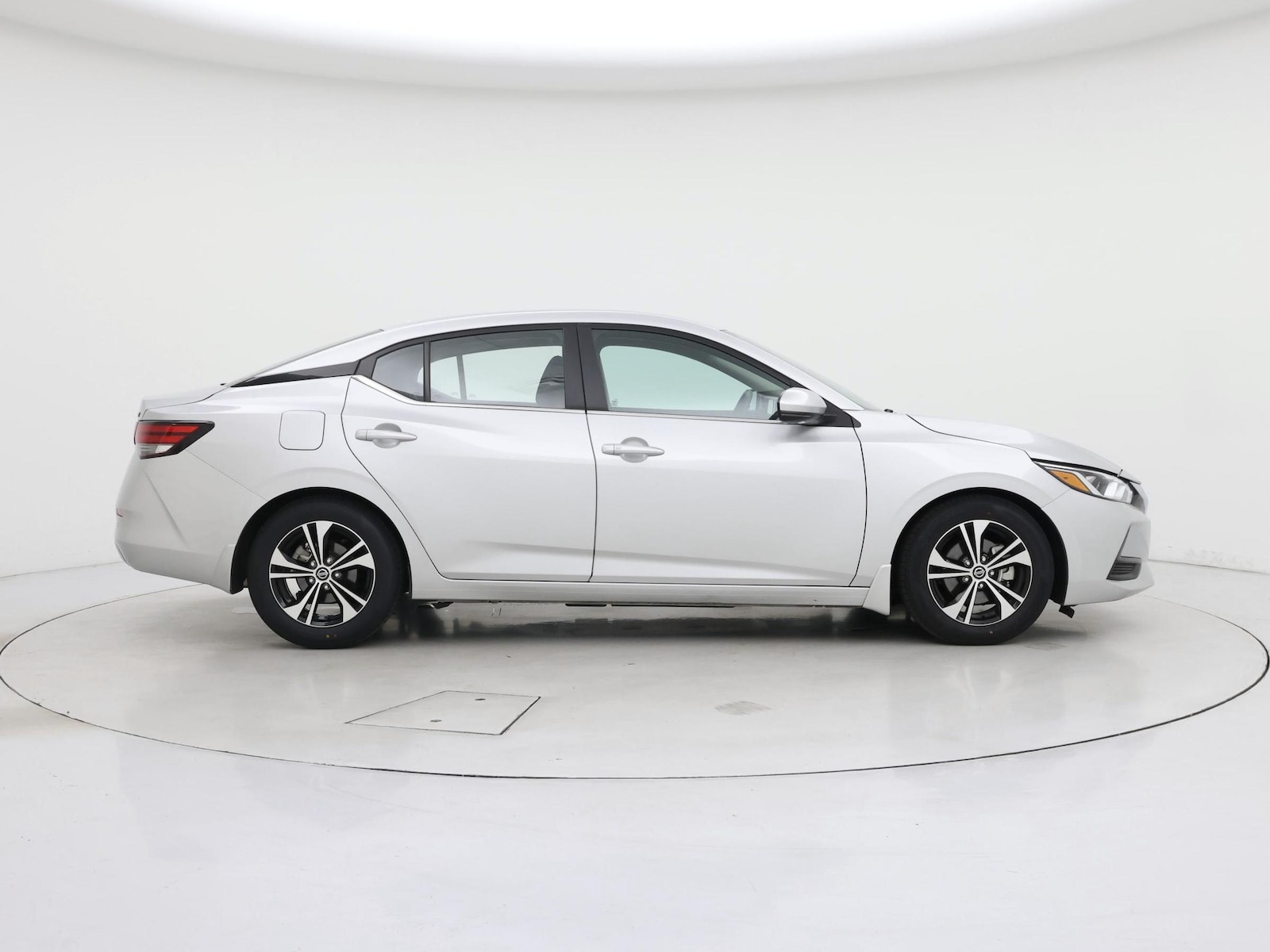 2020 Nissan Sentra SV - Photo 8