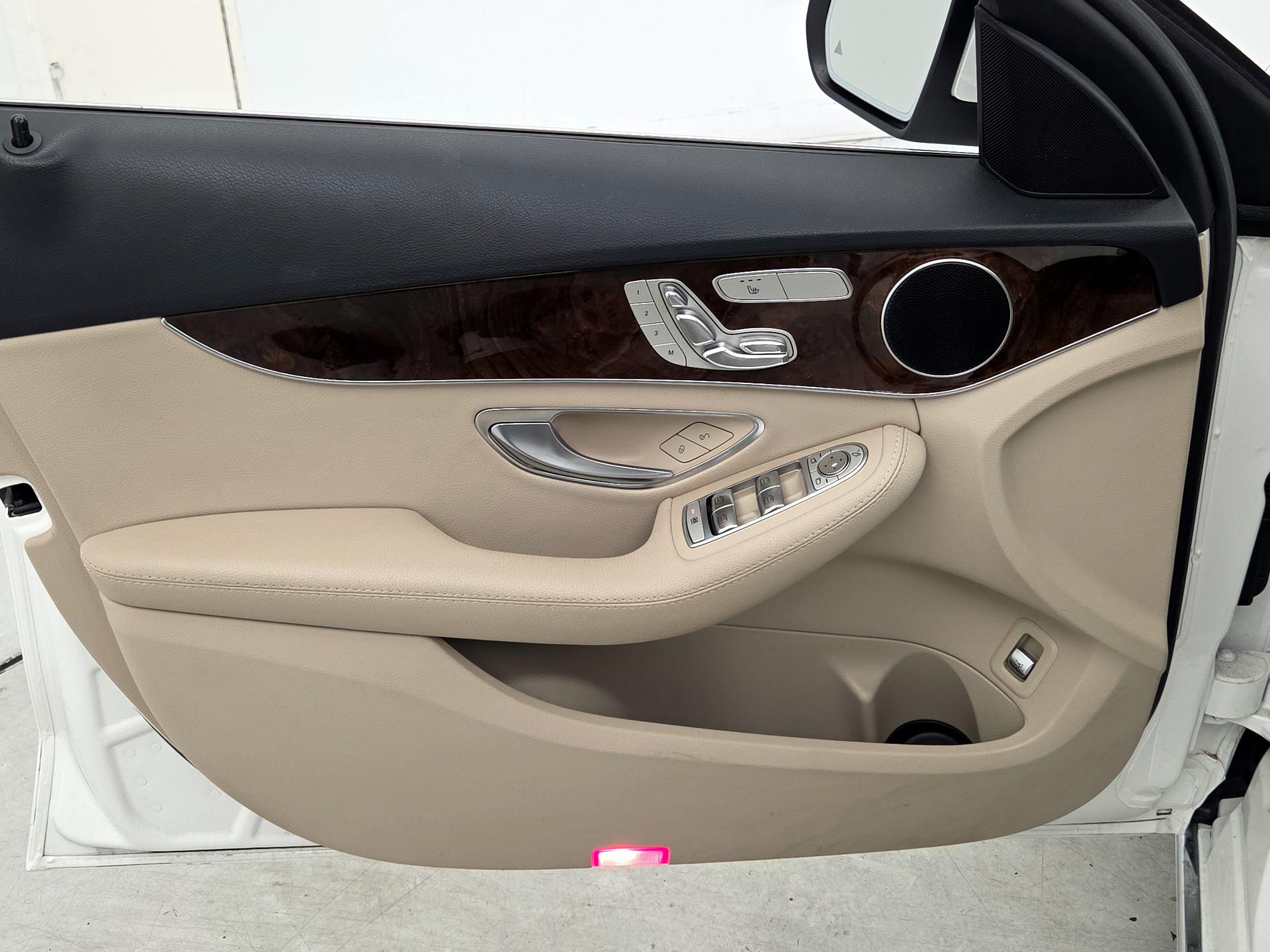 Thumbnail: 2018 Mercedes-Benz C-Class - 12