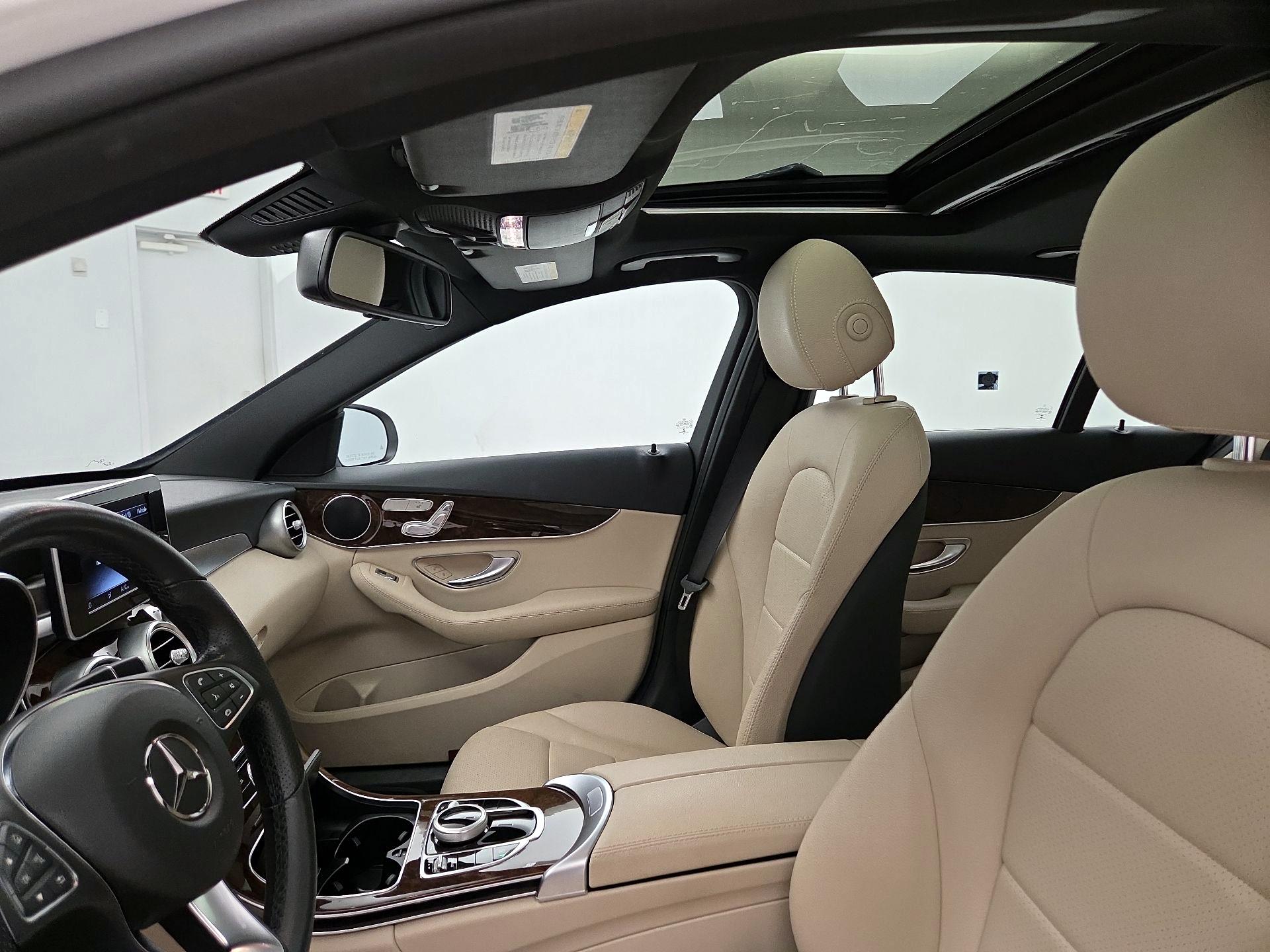 Thumbnail: 2018 Mercedes-Benz C-Class - 18