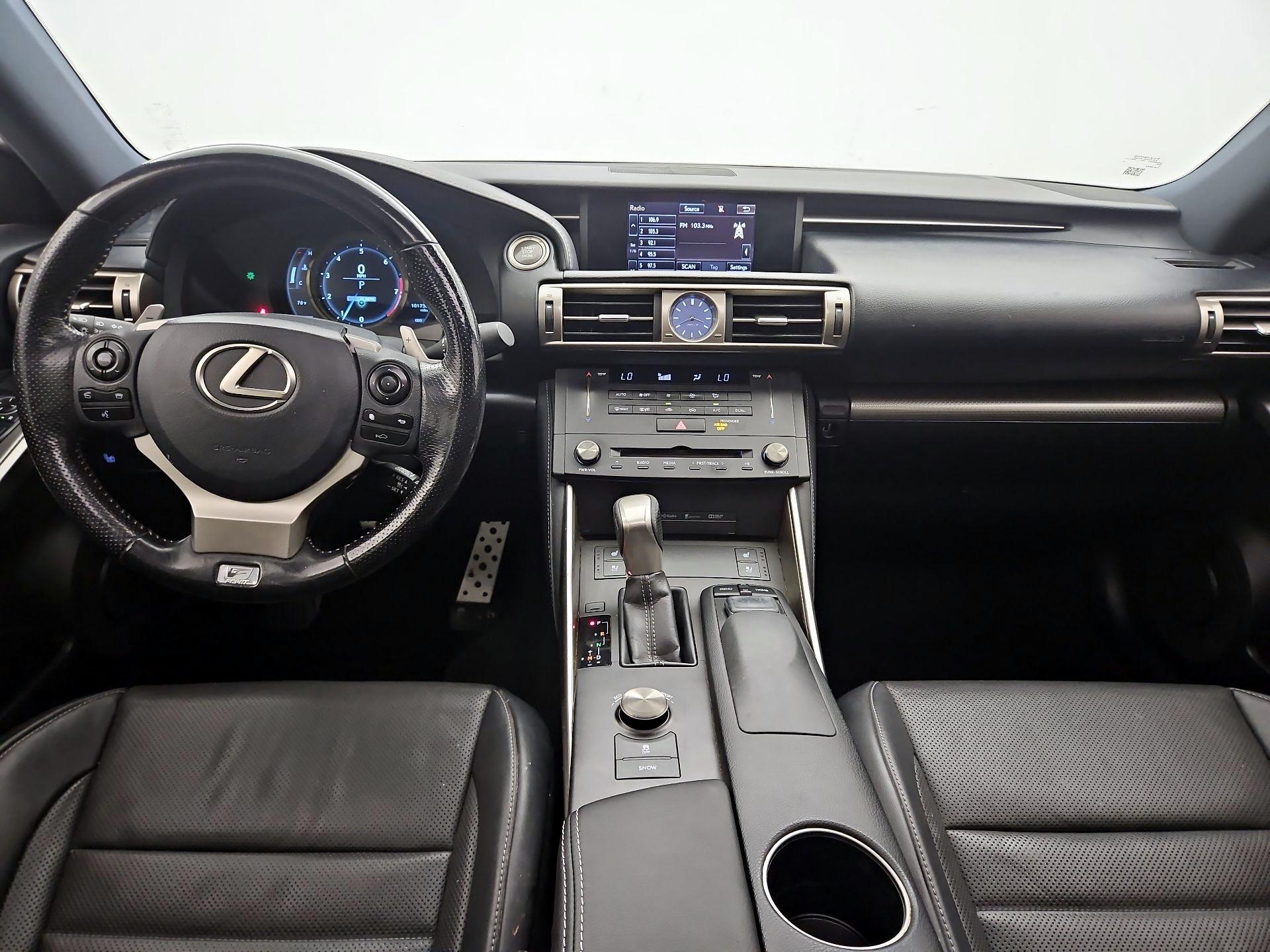 Thumbnail: 2016 Lexus IS - 9