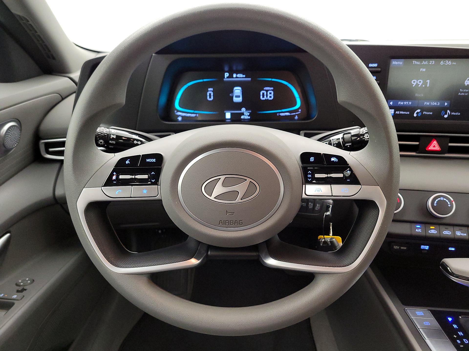Thumbnail: 2025 Hyundai Elantra - 10